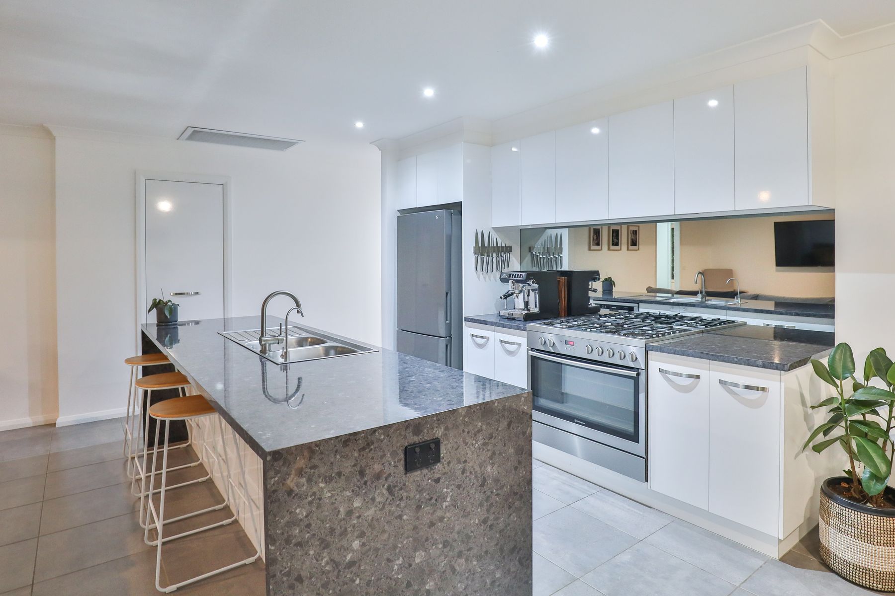 17 Ontario Park Drive, Mildura - Thumbnail 5