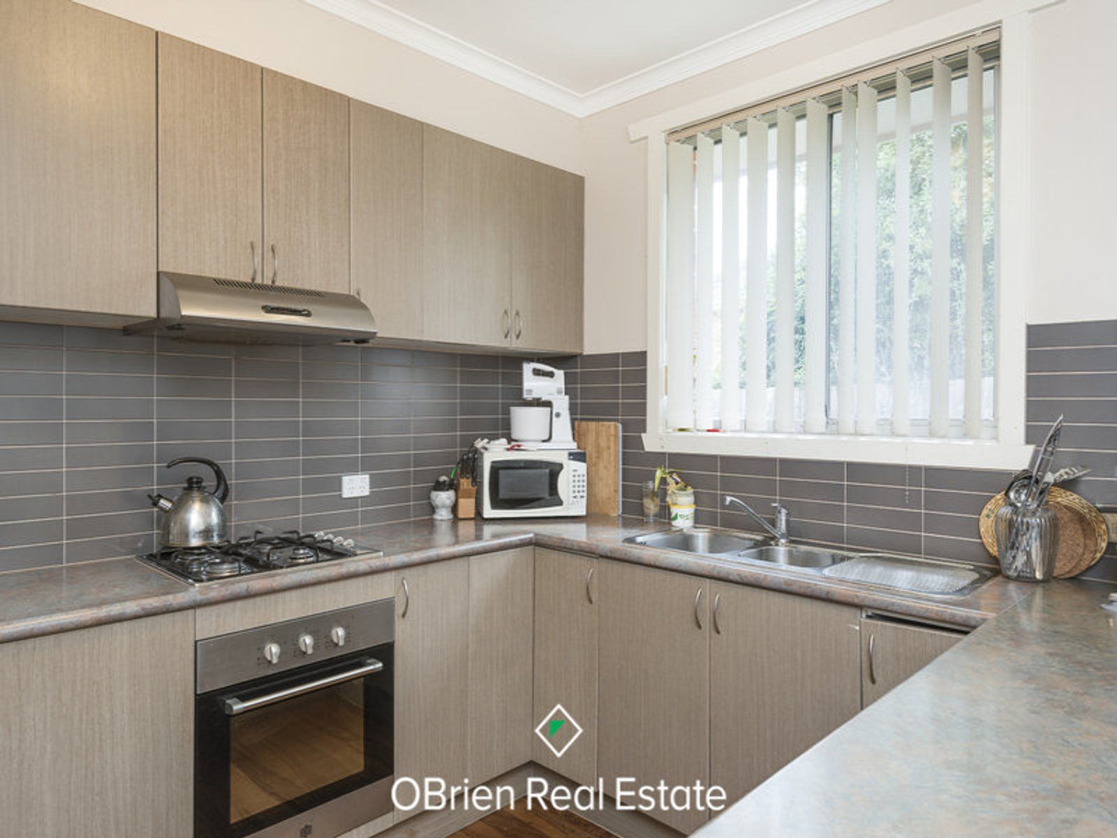 42 Charles Avenue, Hallam, VIC 3803, Hallam - Thumbnail 2