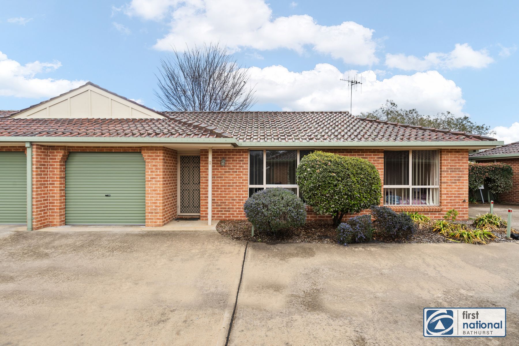 2/237 Lambert Street, Bathurst NSW 2795