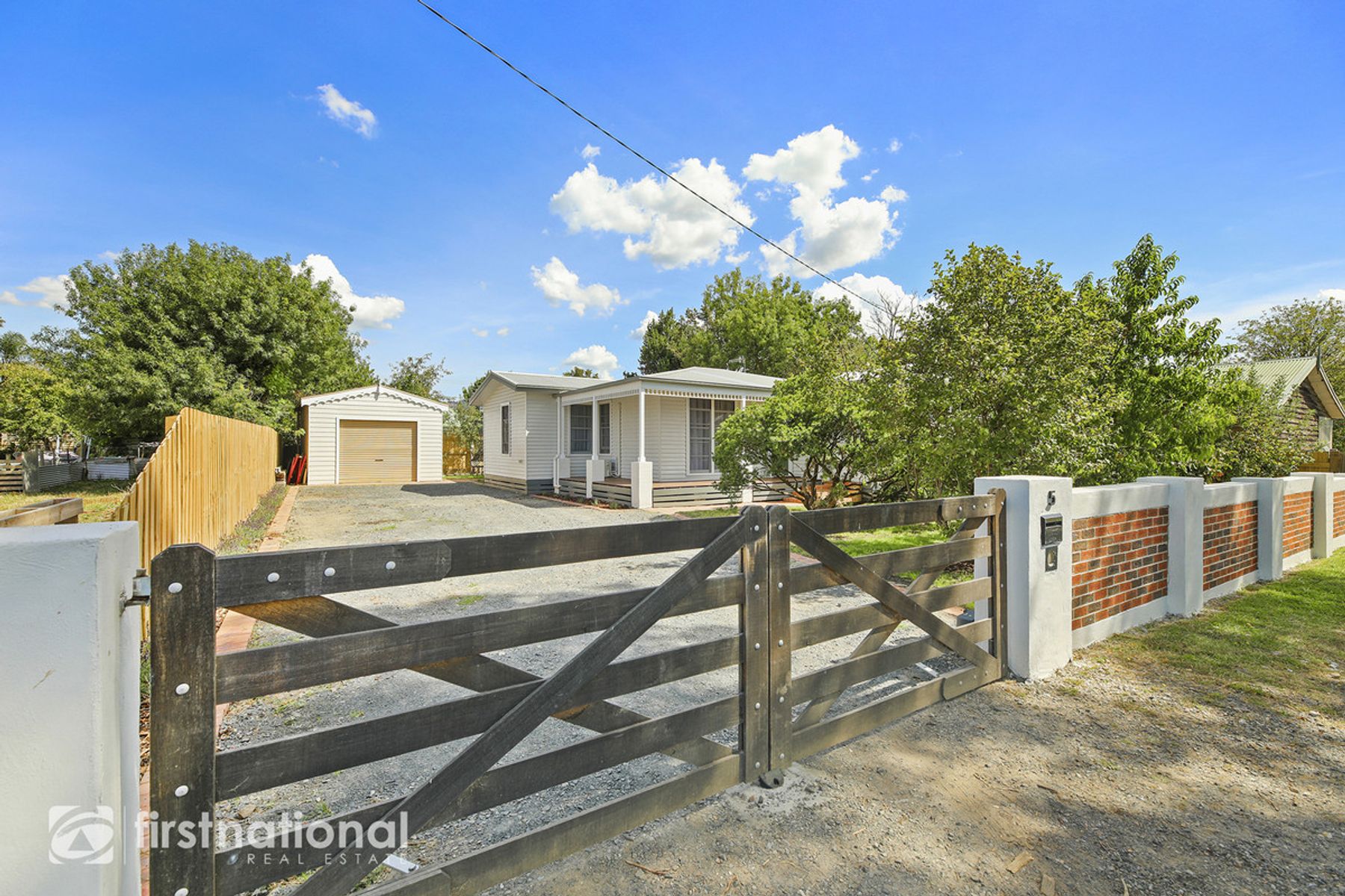 5 Neagle Street, Yarragon, VIC 3823, Yarragon - Thumbnail 3