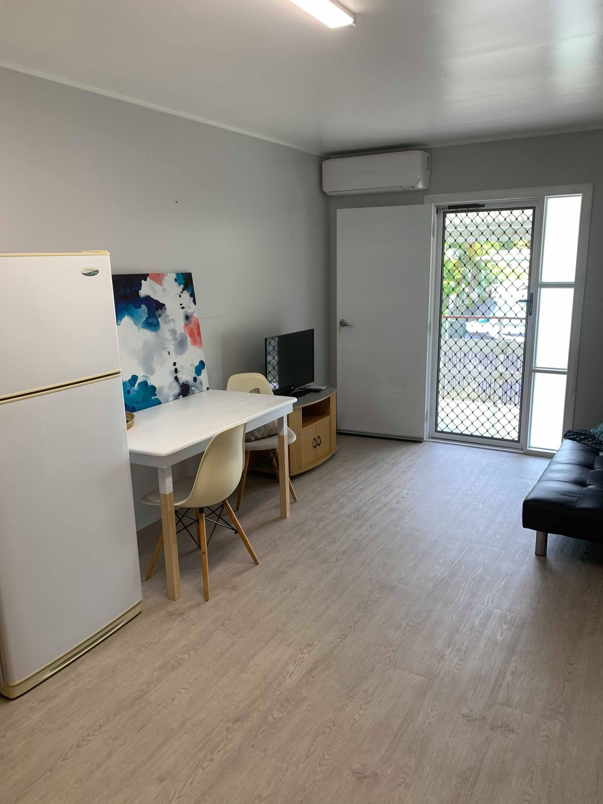 4/1 Biltoft Street, Sarina QLD 4737, Sarina - Thumbnail 2