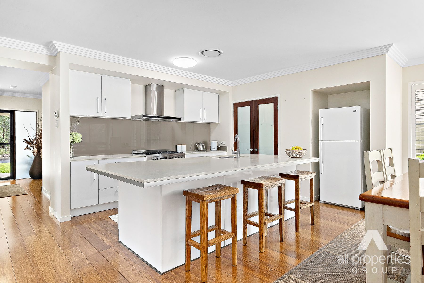 15 Wirewood Place, Heathwood QLD 4110, Heathwood - Thumbnail 2