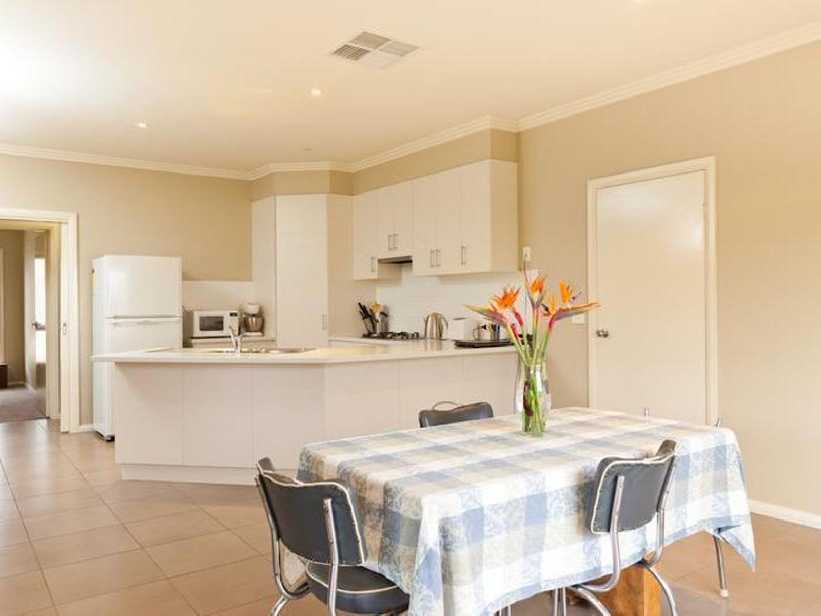1/337 Eighth Street, Mildura - Thumbnail 3