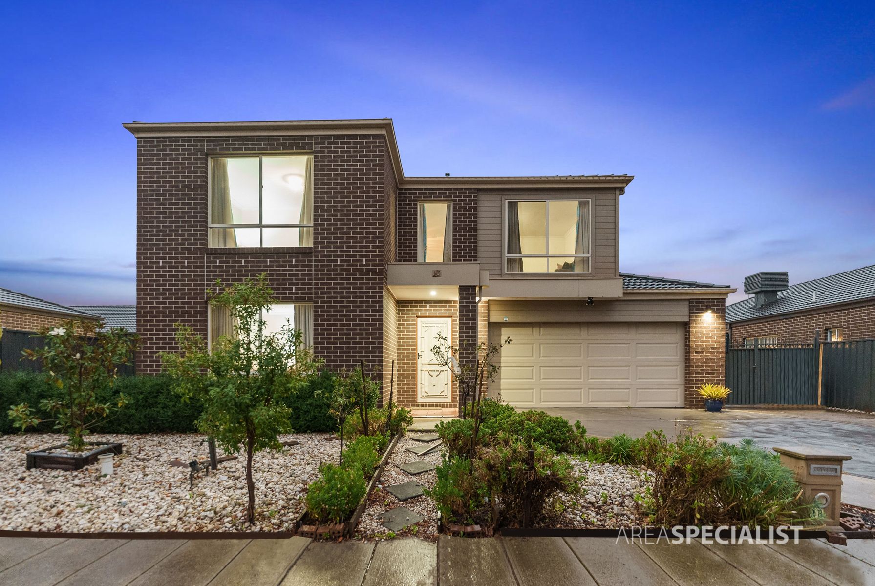18 Wilandra Drive, Tarneit, VIC 3029, Tarneit - Thumbnail 2