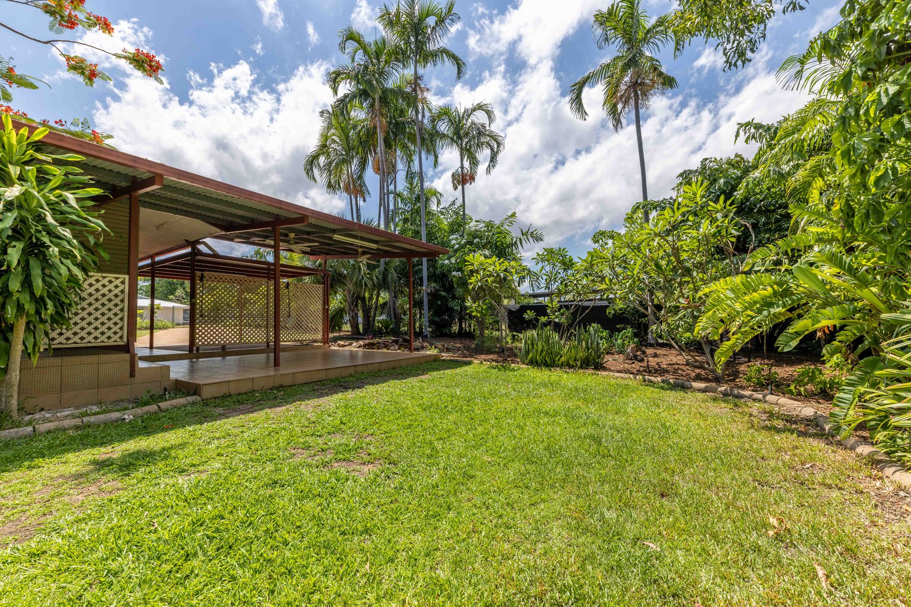 91 Tiwi Gardens, Tiwi NT 0810, Tiwi - Thumbnail 2
