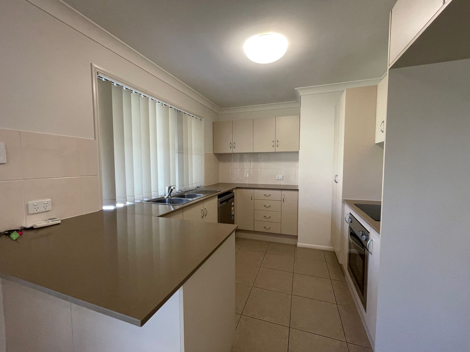 14 Crestview Crescent, Bucasia QLD 4750, Bucasia - Thumbnail 5