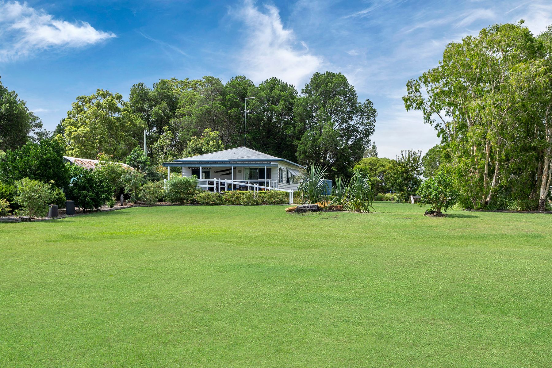 10 Bay Drive, Jacobs Well, QLD 4208, Jacobs Well - Thumbnail 6