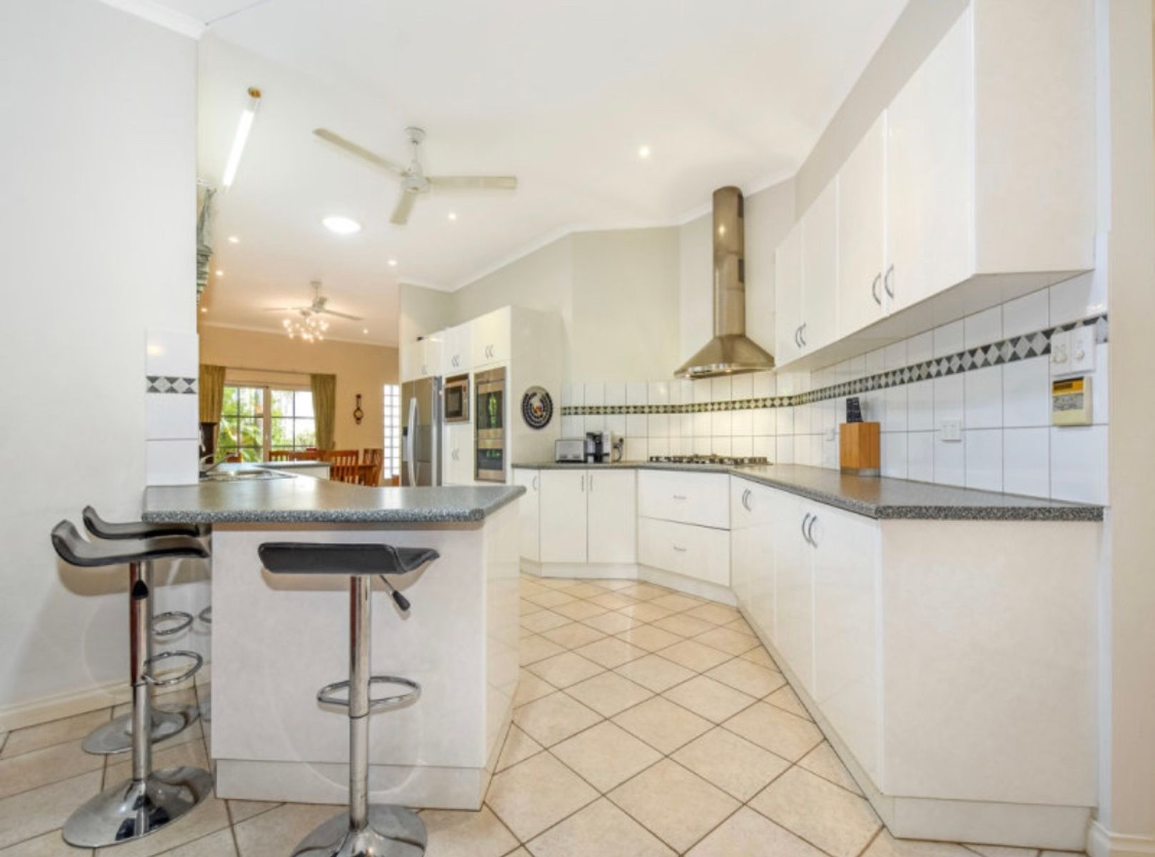 2 Gunbar Street, Bayview NT 0820, Bayview - Thumbnail 3