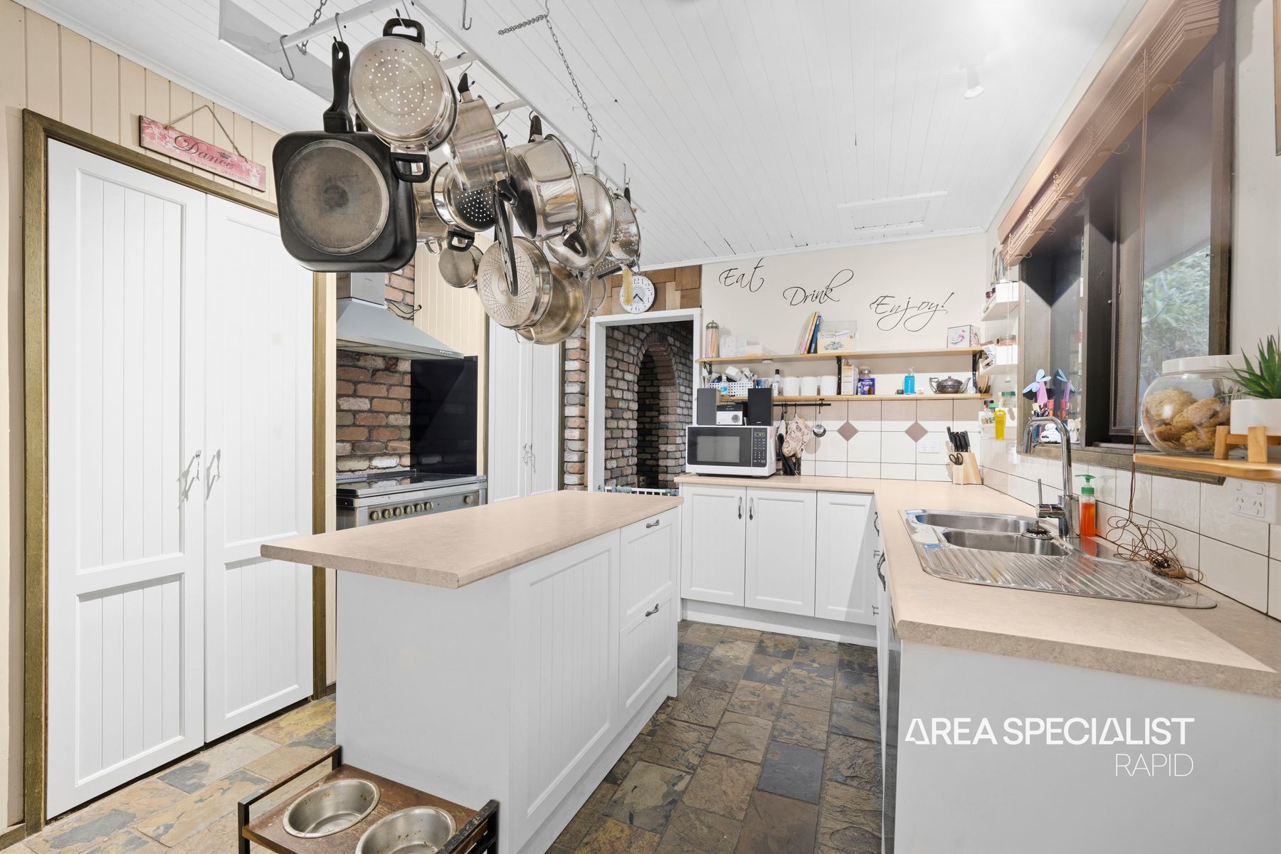 11 Rimfire Crescent, Cranbourne, Cranbourne - Thumbnail 3