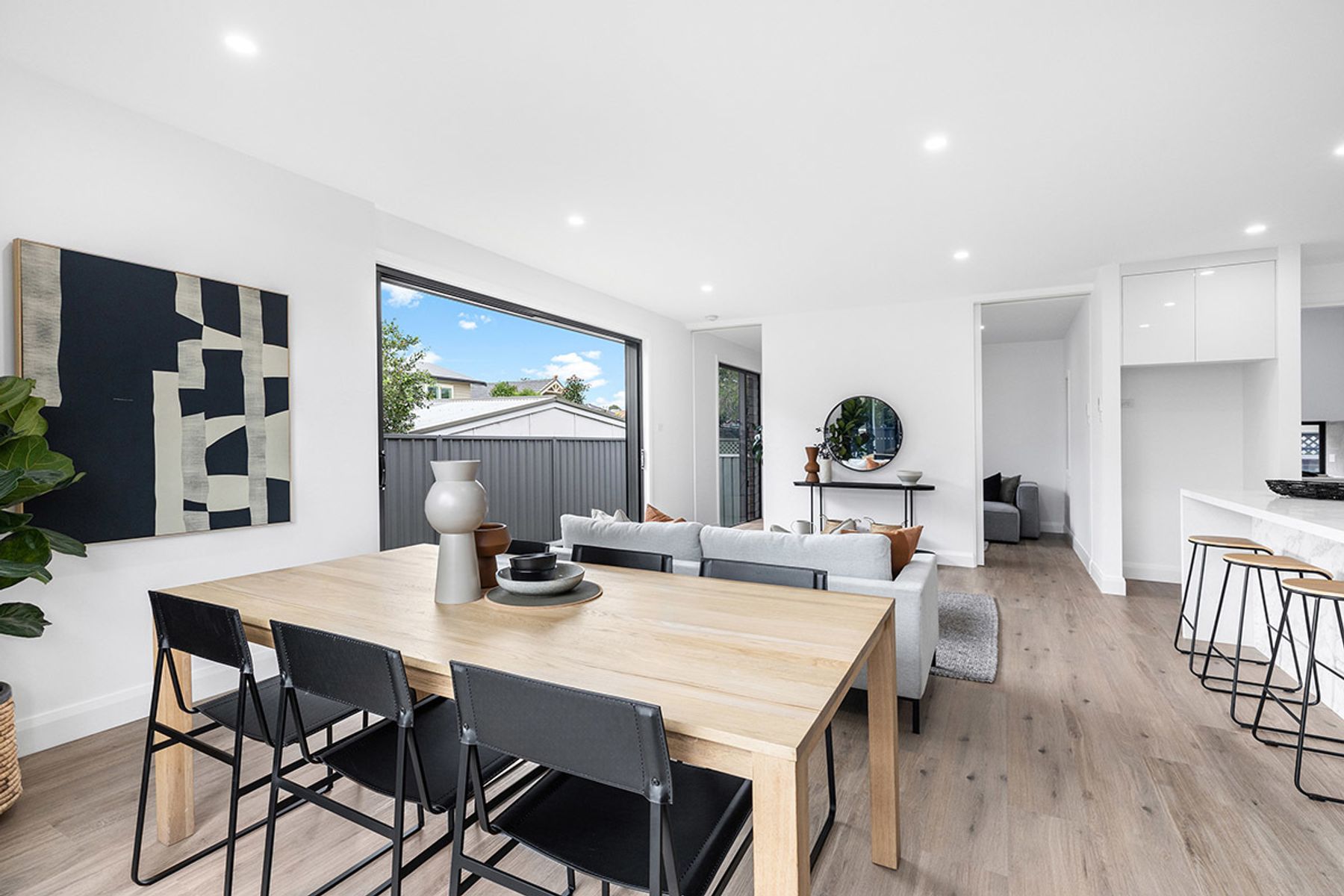 2/129 Gordon Avenue, Hamilton South NSW 2303, Merewether - Thumbnail 4