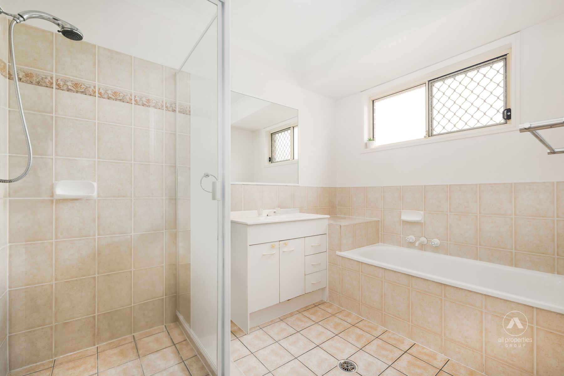 55 Solandra Circuit, Regents Park QLD 4118, Regents Park - Thumbnail 8