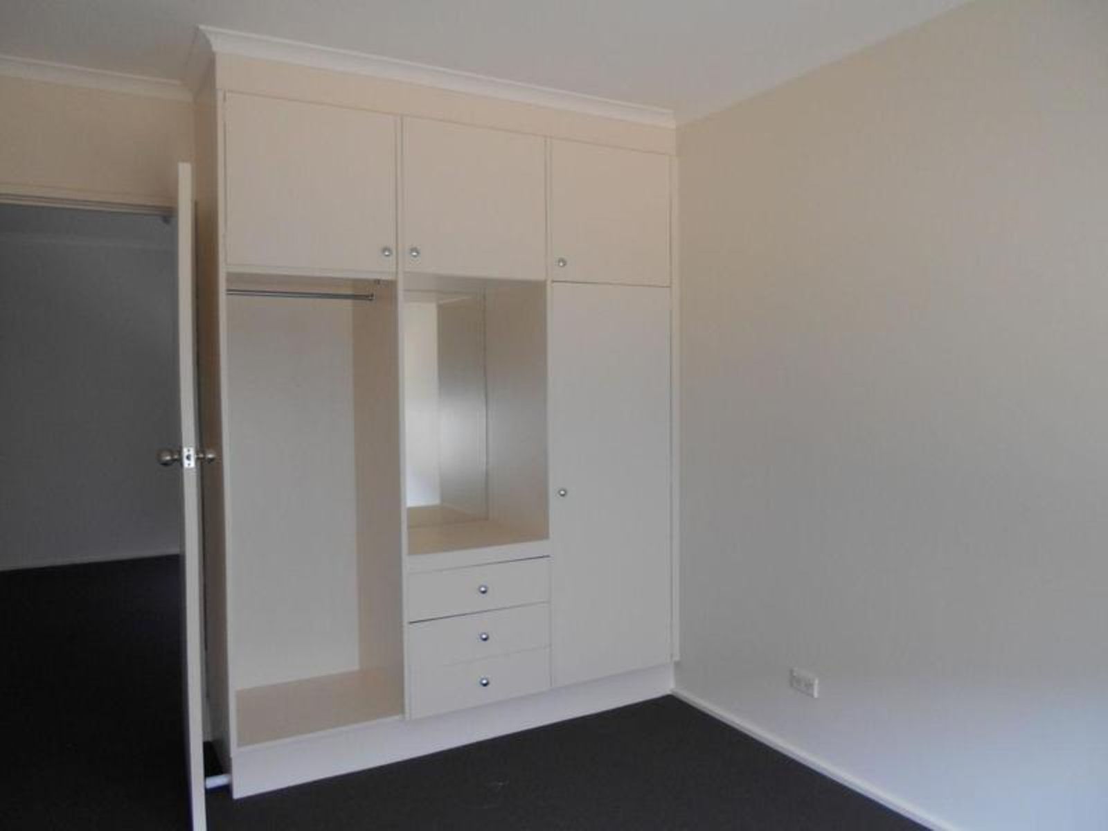 161-163 Pine Avenue, Mildura - Thumbnail 4