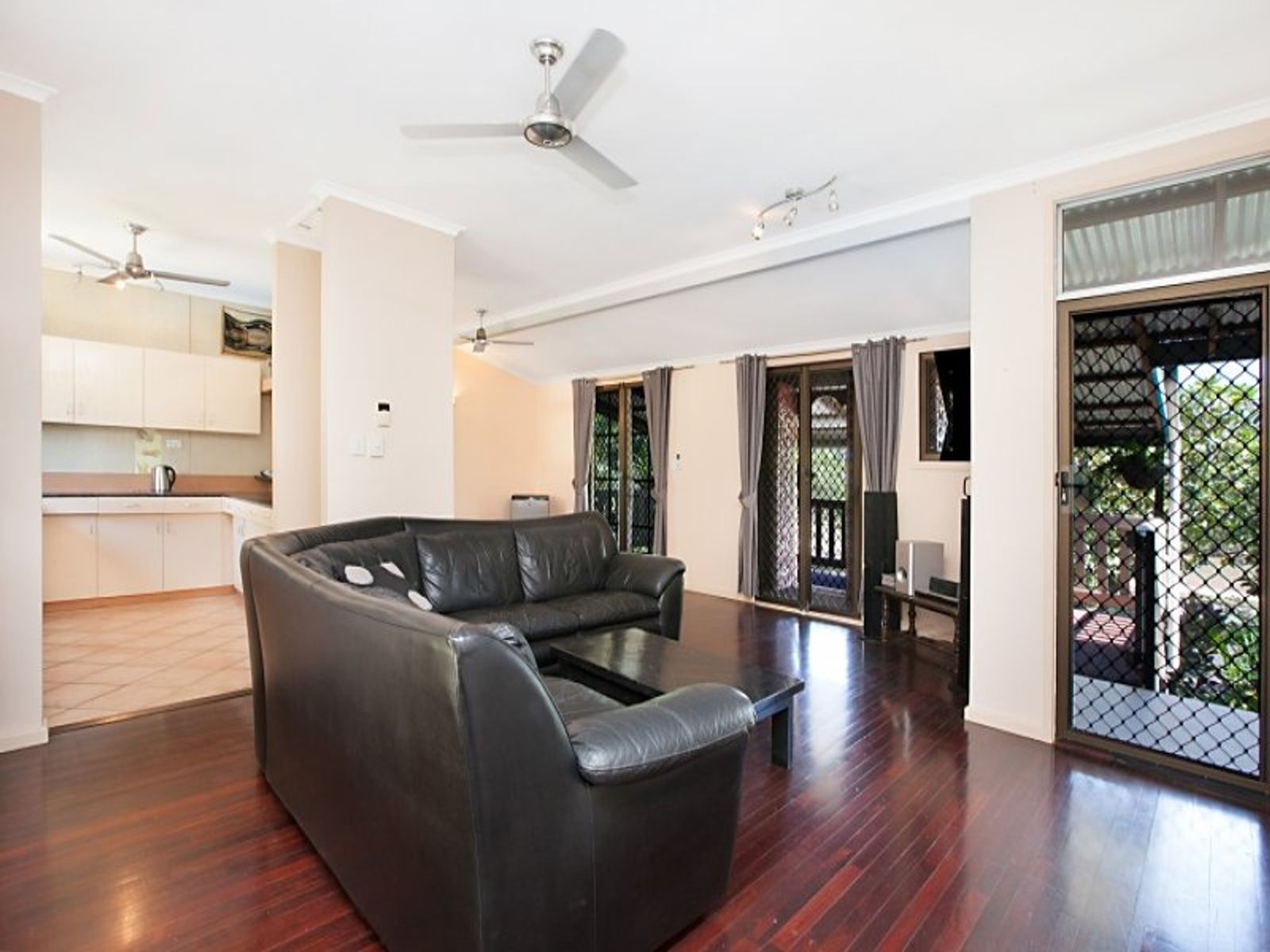 70 Rocklands Drive, Tiwi NT 0810, Tiwi - Thumbnail 8