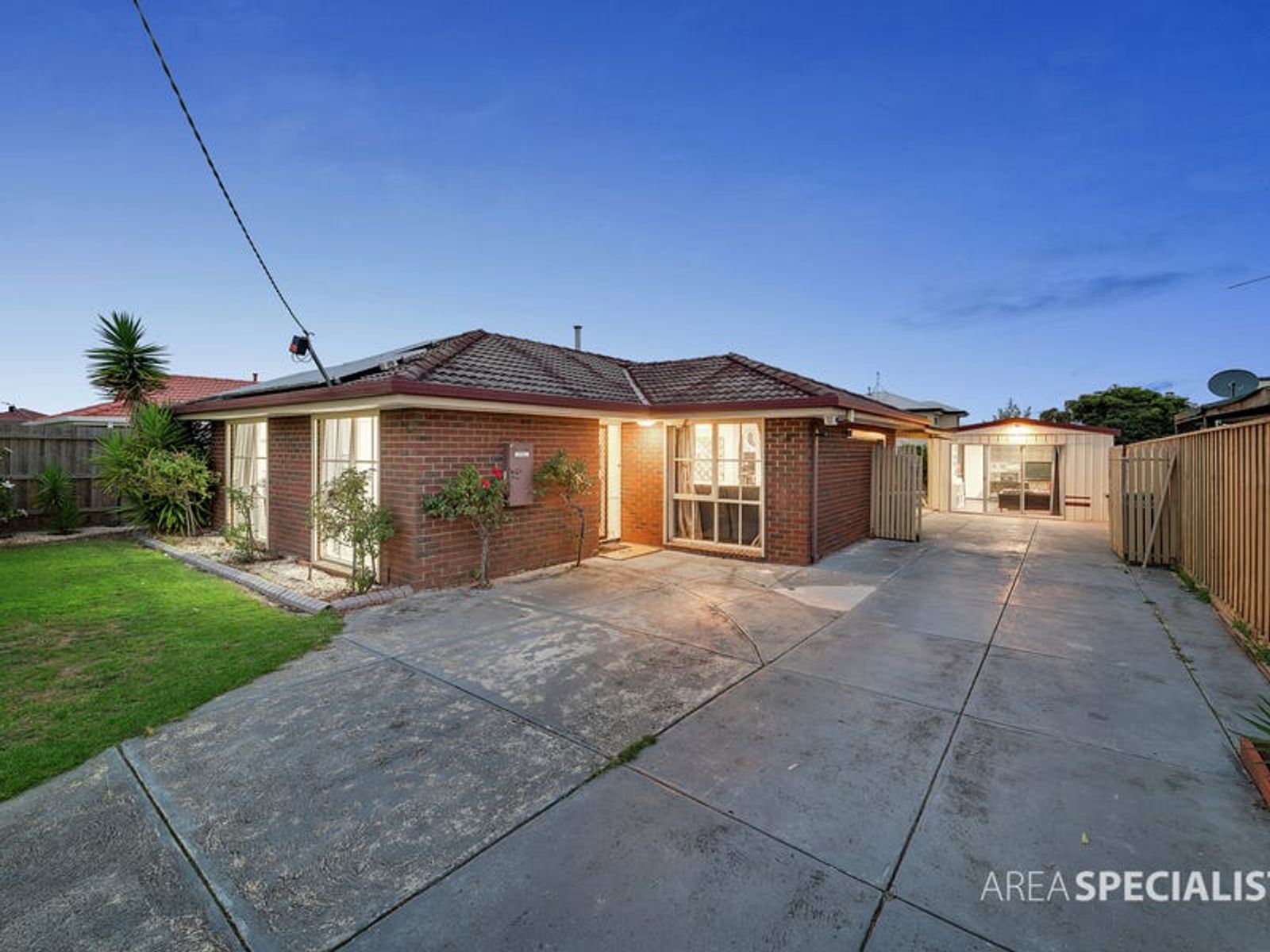 26 Lauren Drive, Hampton Park, VIC 3976, Hampton Park - Thumbnail 2