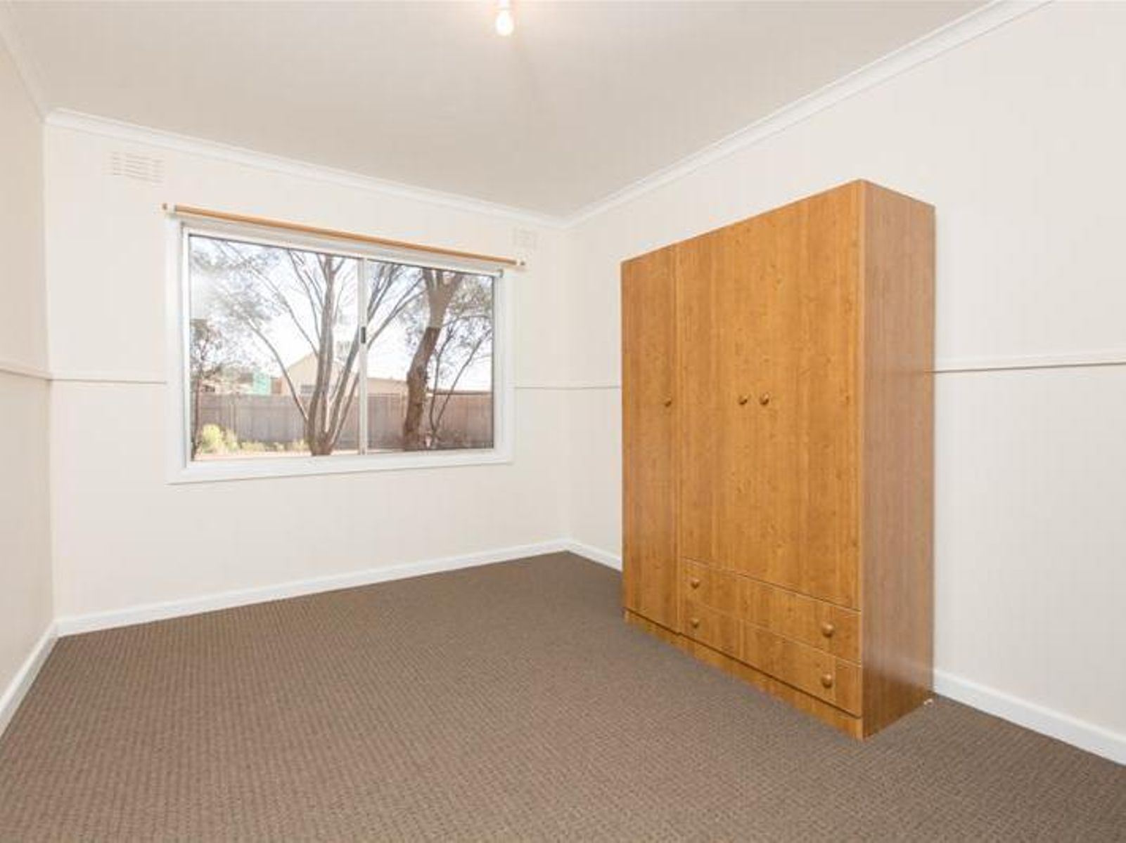 18 Mena Road, Birdwoodton - Thumbnail 7