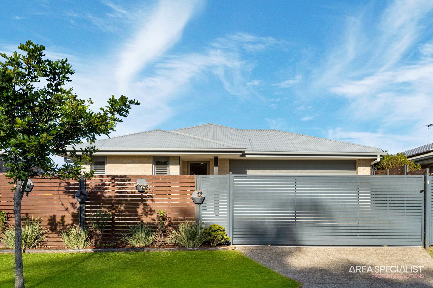 15 Seabright Circuit, Jacobs Well, QLD 4208, Jacobs Well - Thumbnail 3