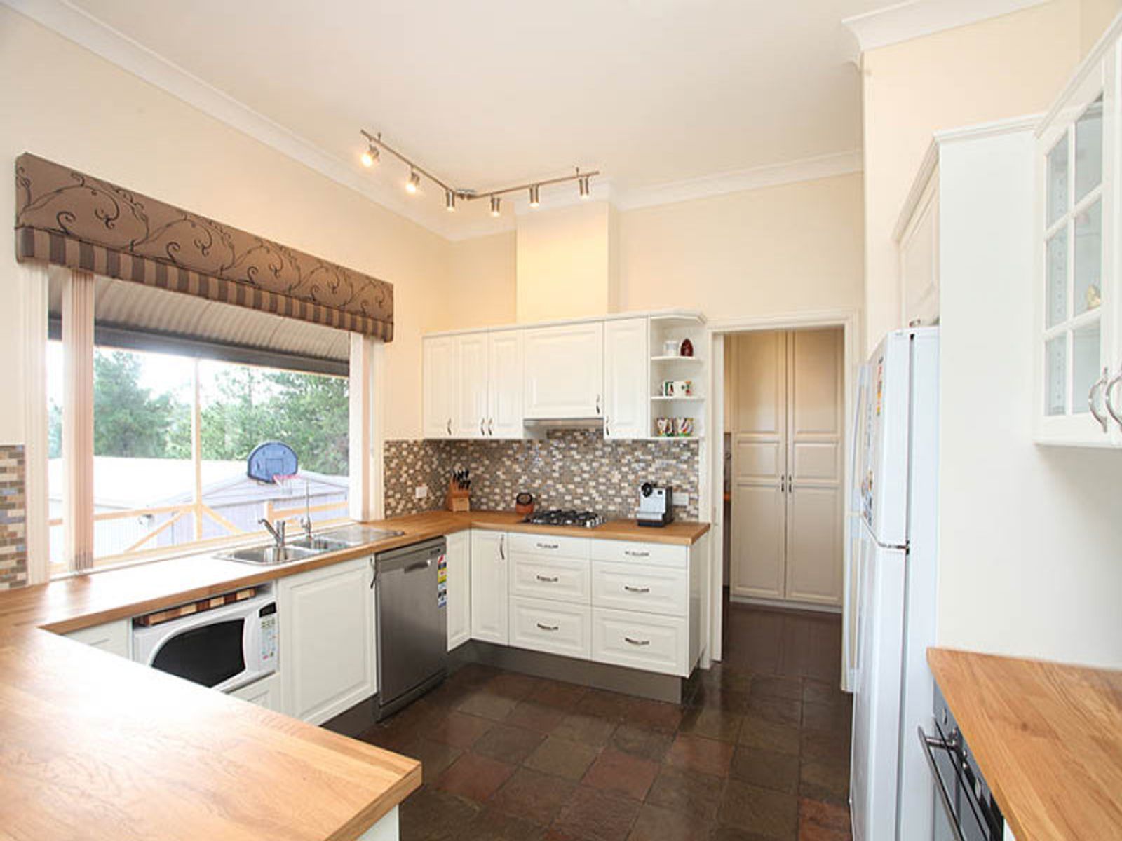 33 Williams Road, Hillbank, SA 5112, Hillbank - Thumbnail 6