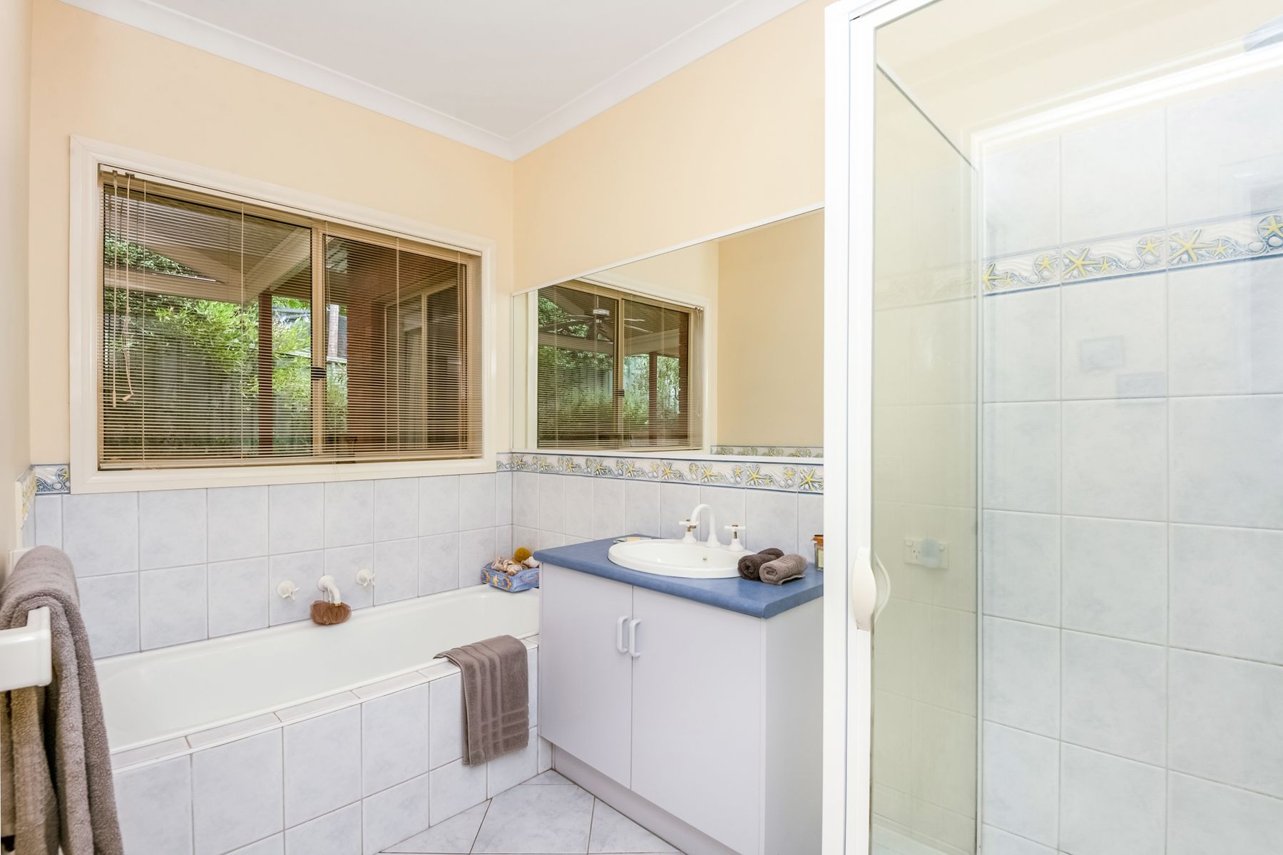 33 Palm Avenue, Spring Gully, VIC 3550, Spring Gully - Thumbnail 6