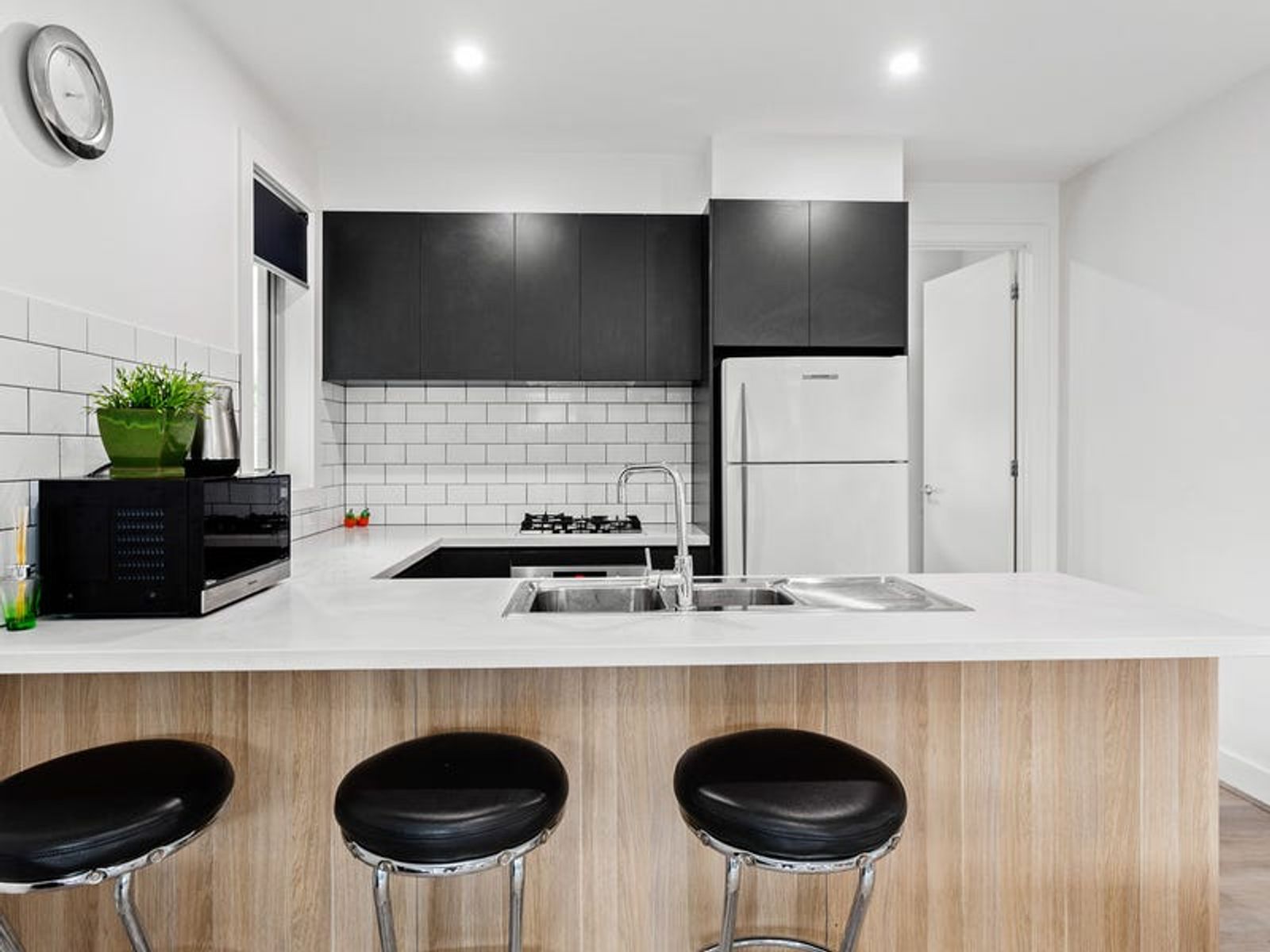 2/5 Nolan Street, Frankston, VIC 3199, Frankston - Thumbnail 7