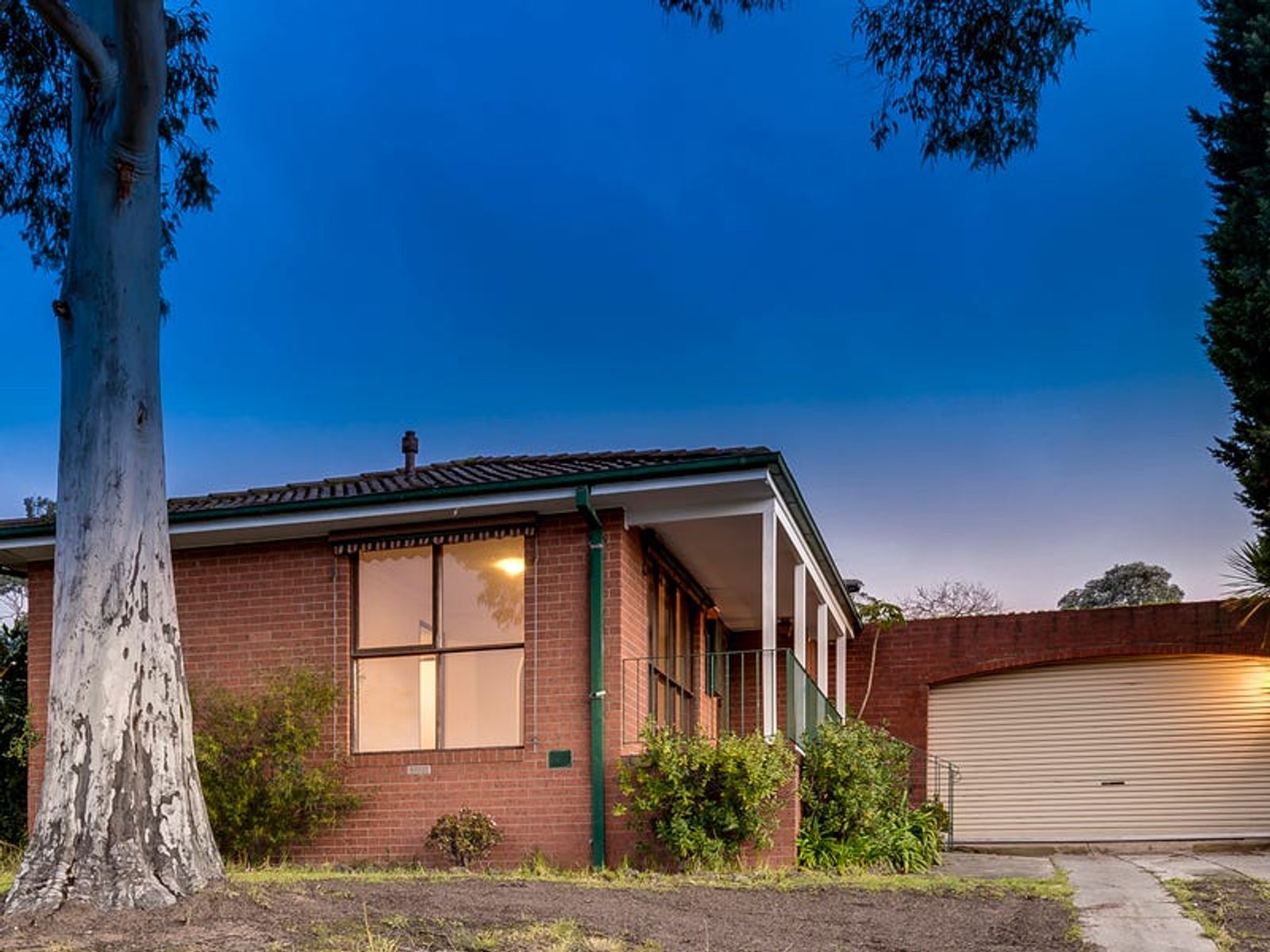 15 Aaran Close, Endeavour Hills, VIC 3802, Endeavour Hills - Image 1