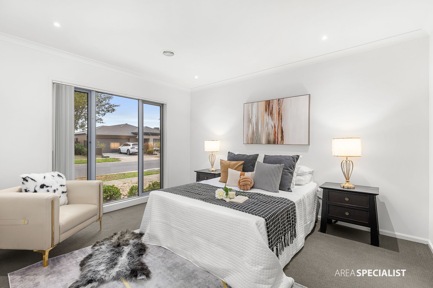 14 Concorde Avenue, Fraser Rise, Fraser Rise - Thumbnail 5