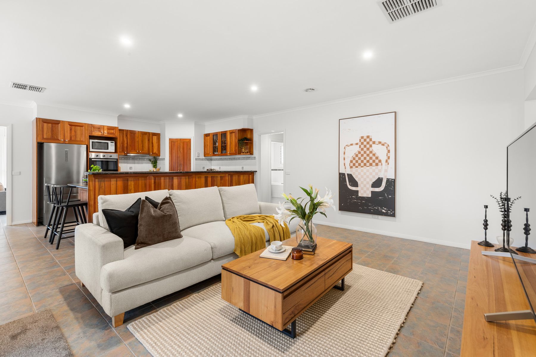 111 Harmony Drive, Tarneit VIC 3029, Tarneit - Thumbnail 6
