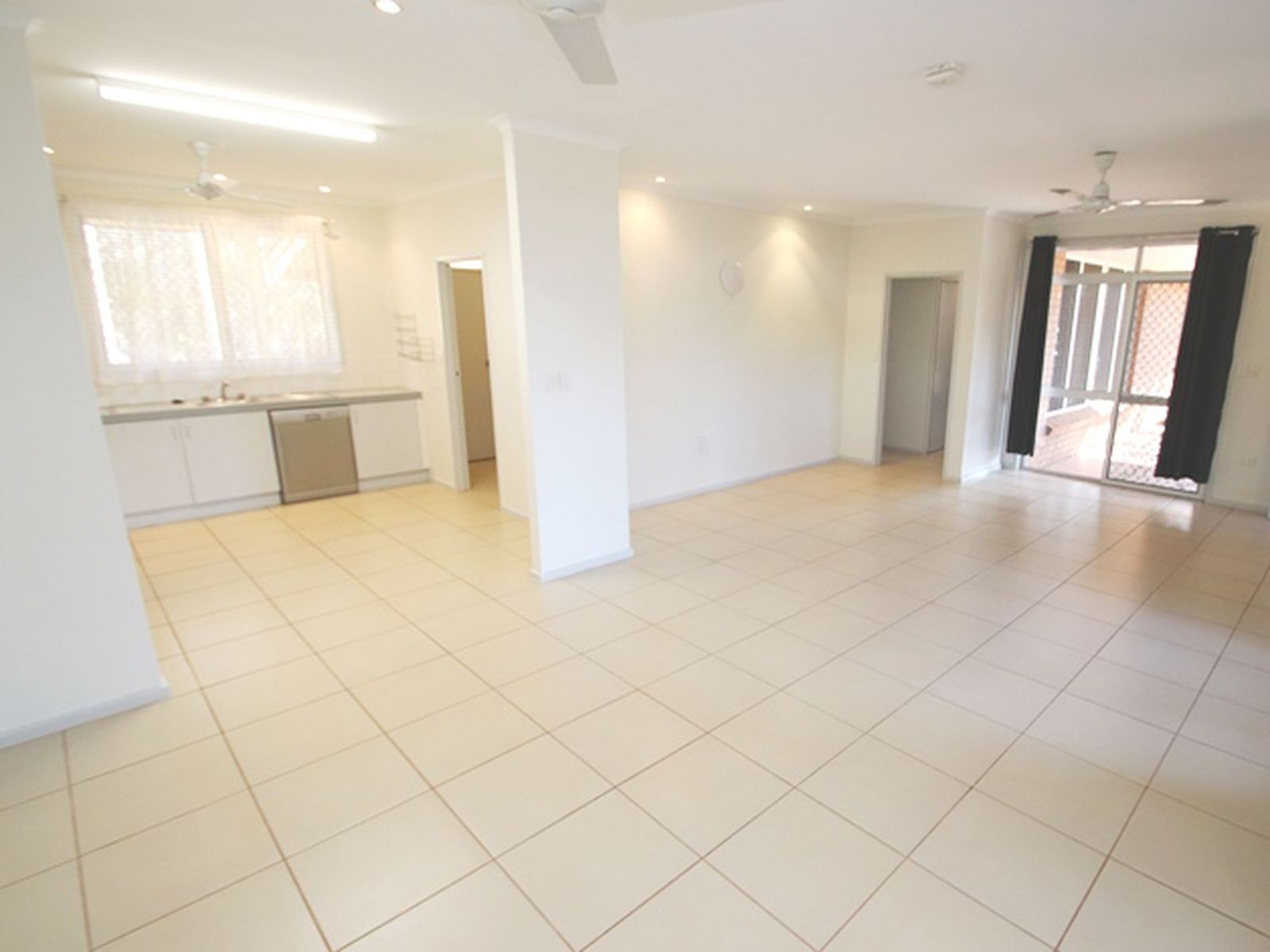 12 Needham Terrace, Katherine East NT 0850, Katherine East - Thumbnail 4