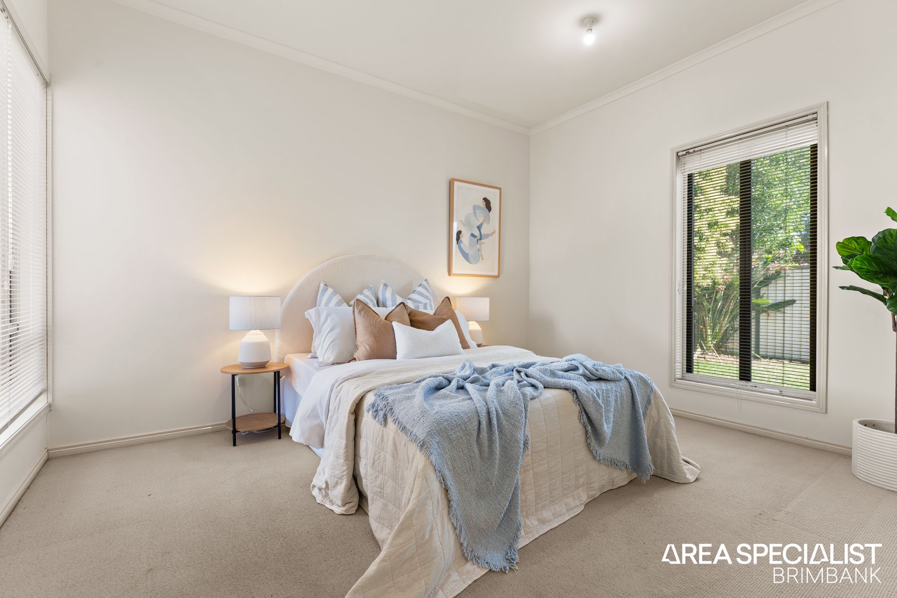10 Edgewater Circuit, Cairnlea, VIC 3023, Cairnlea - Thumbnail 2