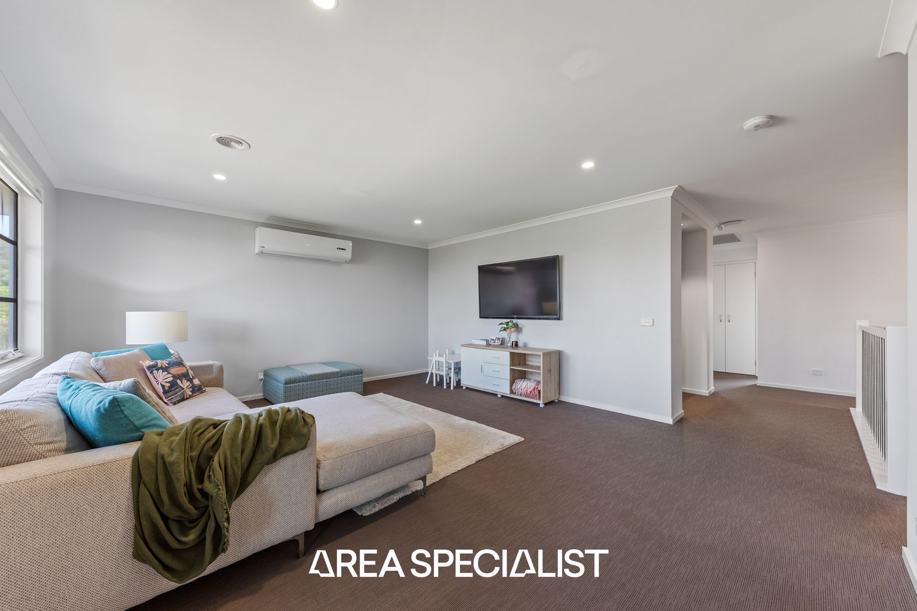 28 Tahoe Circuit, Pakenham, VIC 3810, Pakenham - Thumbnail 5