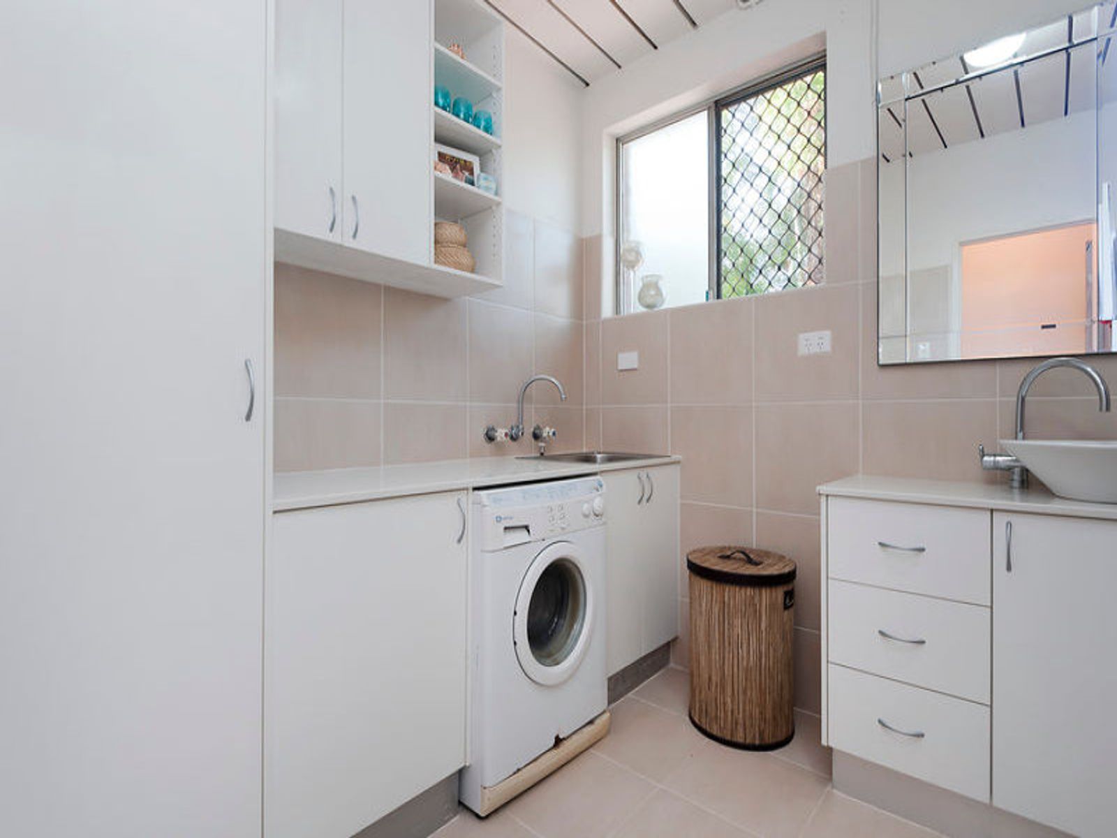 2/5 Bremer Street, Ludmilla NT 0820, Ludmilla - Thumbnail 2
