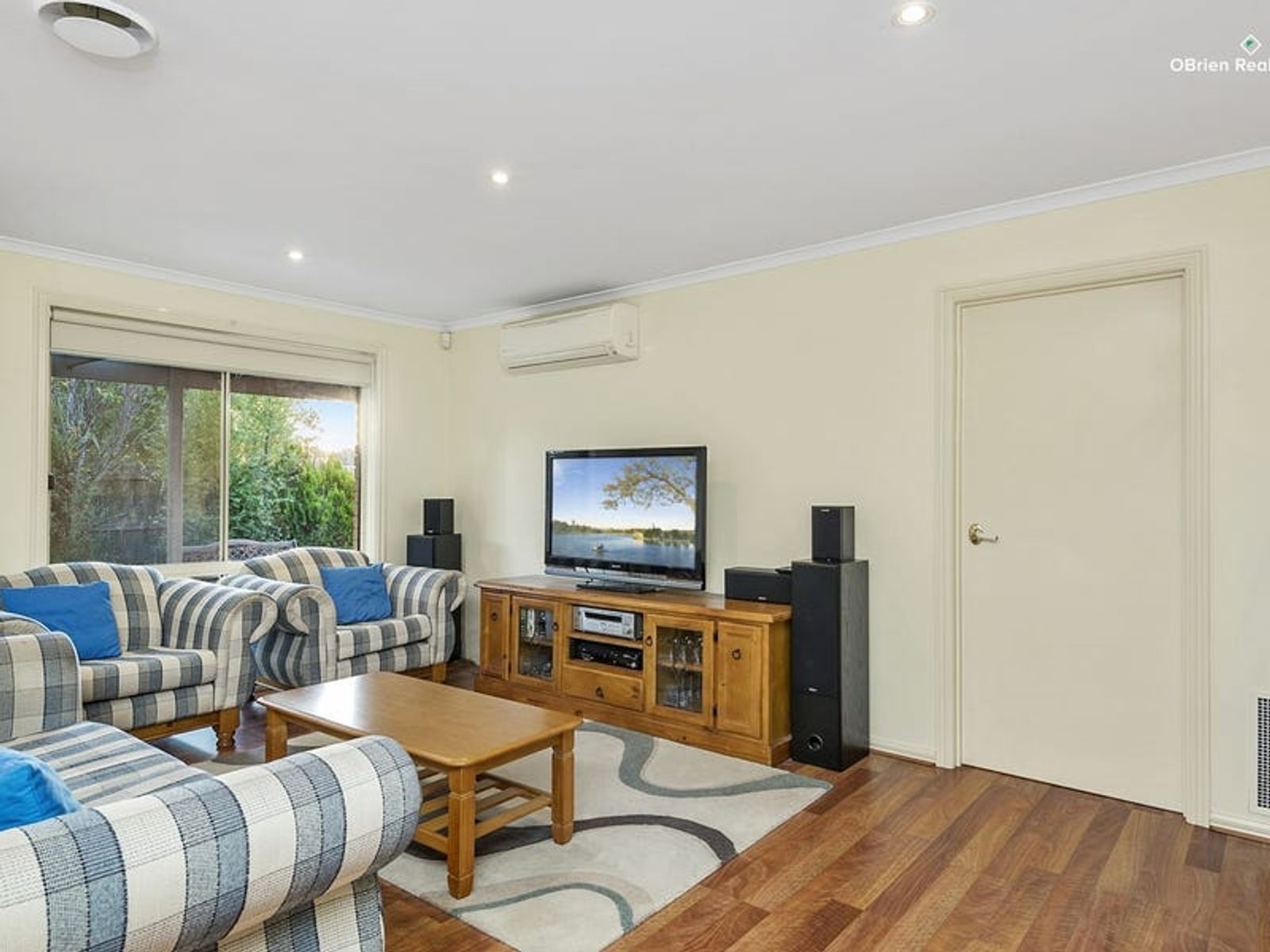 16 Tomasetti Crescent, Narre Warren, VIC 3805, Narre Warren - Thumbnail 4