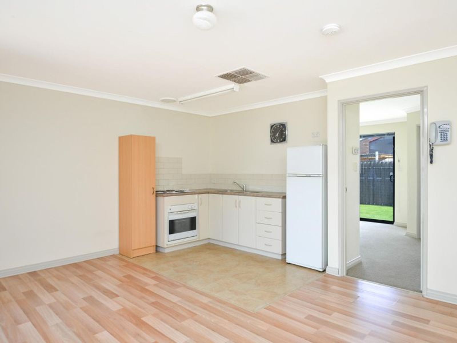 2/191 Egan Street, Kalgoorlie WA 6430, Kalgoorlie - Thumbnail 3