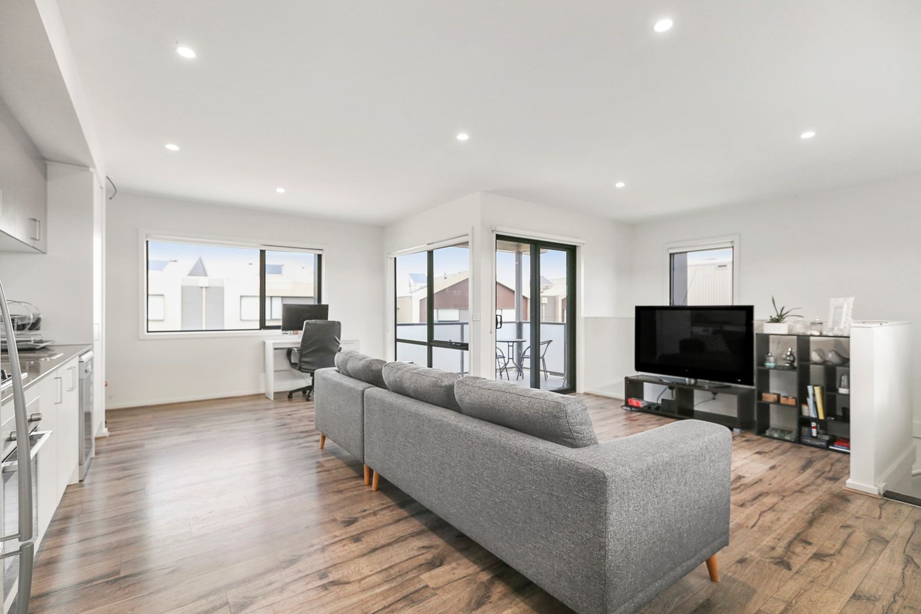 1 Boutique Lane, Cranbourne West VIC 3977, Cranbourne West - Thumbnail 3