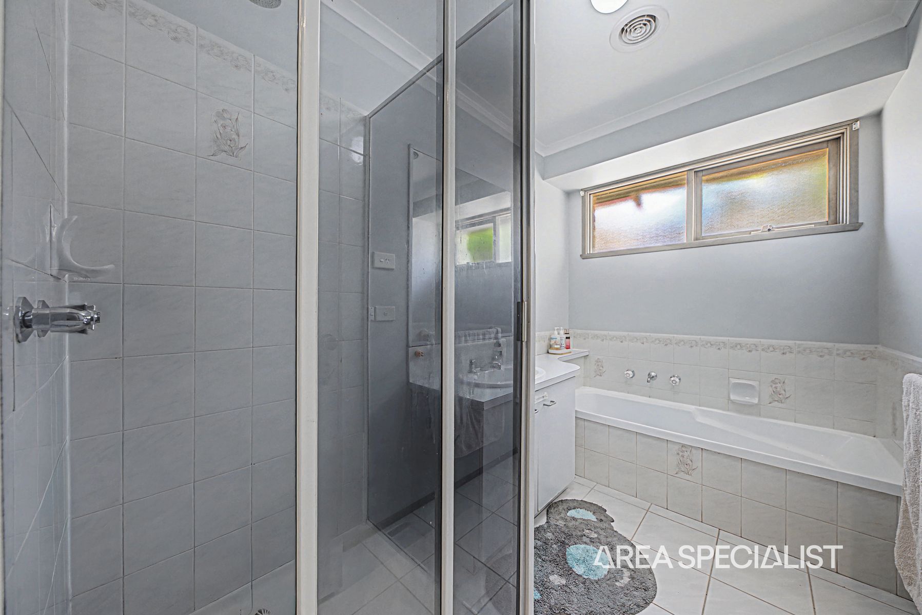 12 Broadhurst Road, Pakenham, VIC 3810, Pakenham - Thumbnail 8