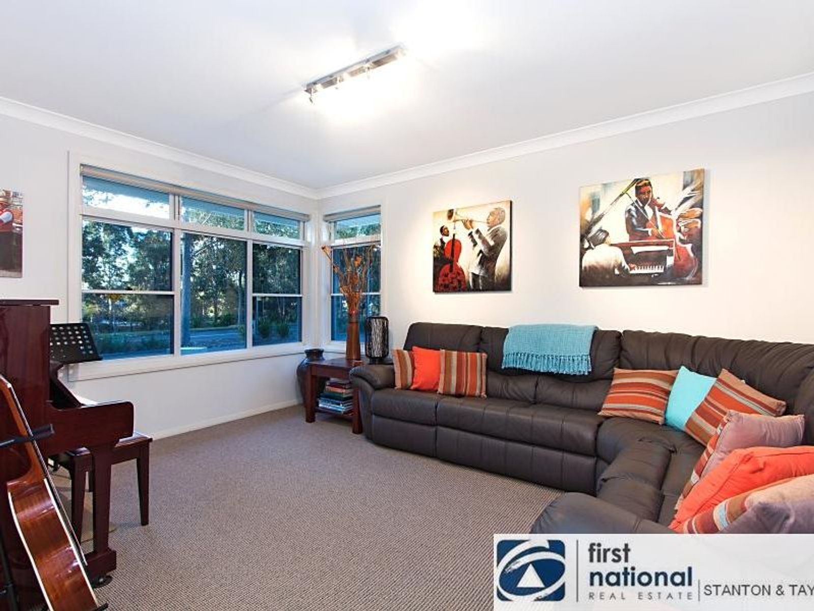 13 Waterside Boulevard, Cranebrook - Thumbnail 6