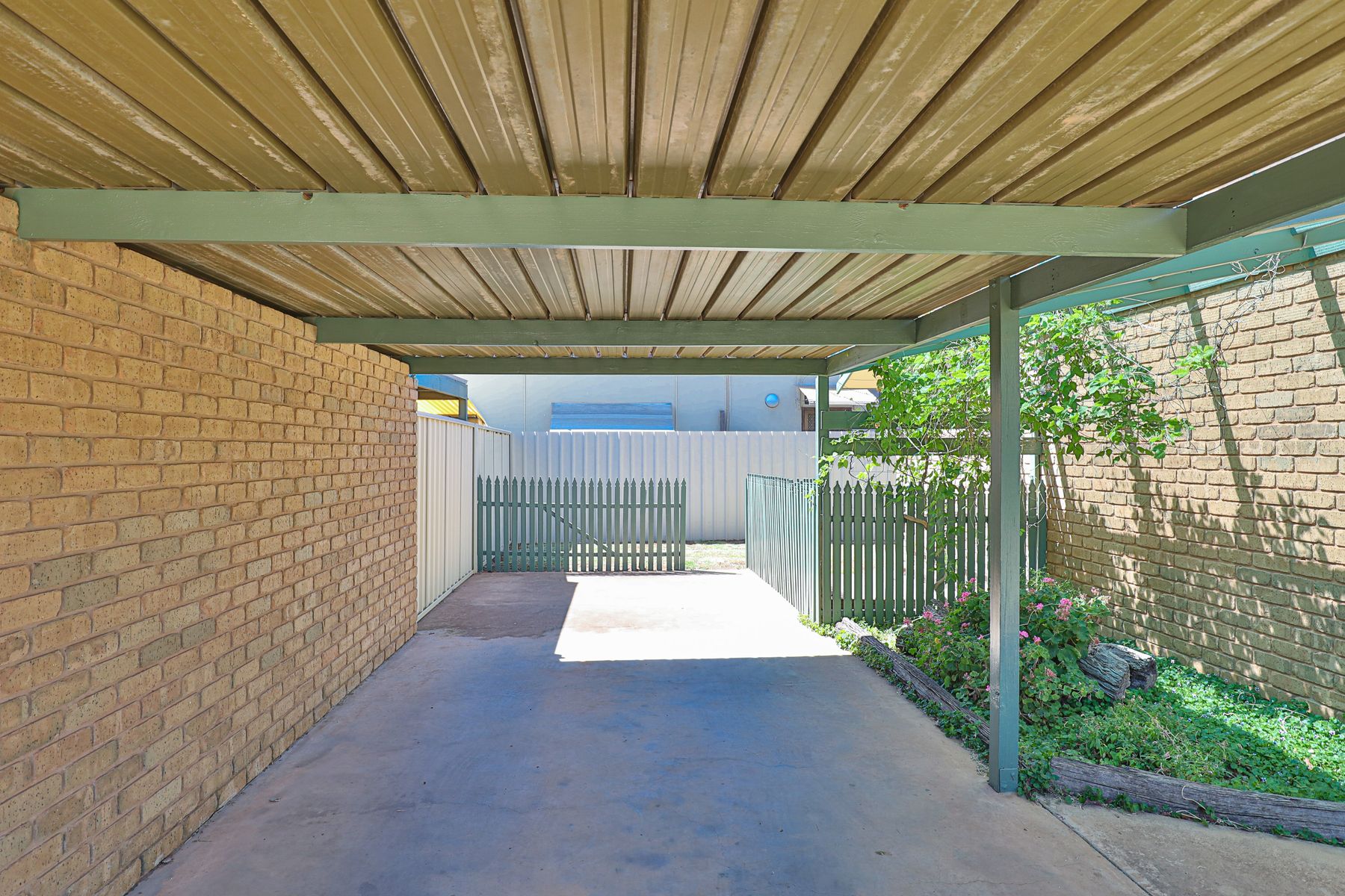 10/426-428 Eleventh Street, Mildura - Thumbnail 2