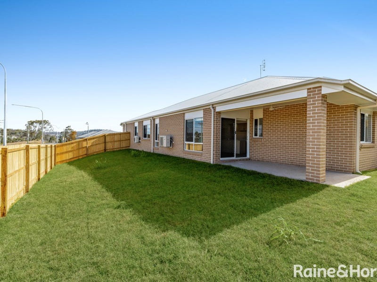 1 Broadmead Street, Glenvale QLD 4350, Glenvale - Thumbnail 8