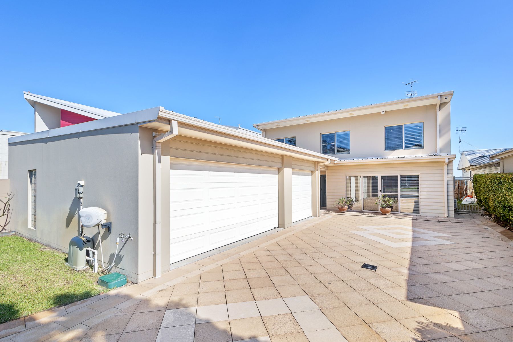 50 Sandy Point Road, Corlette NSW 2315, Corlette - Thumbnail 3