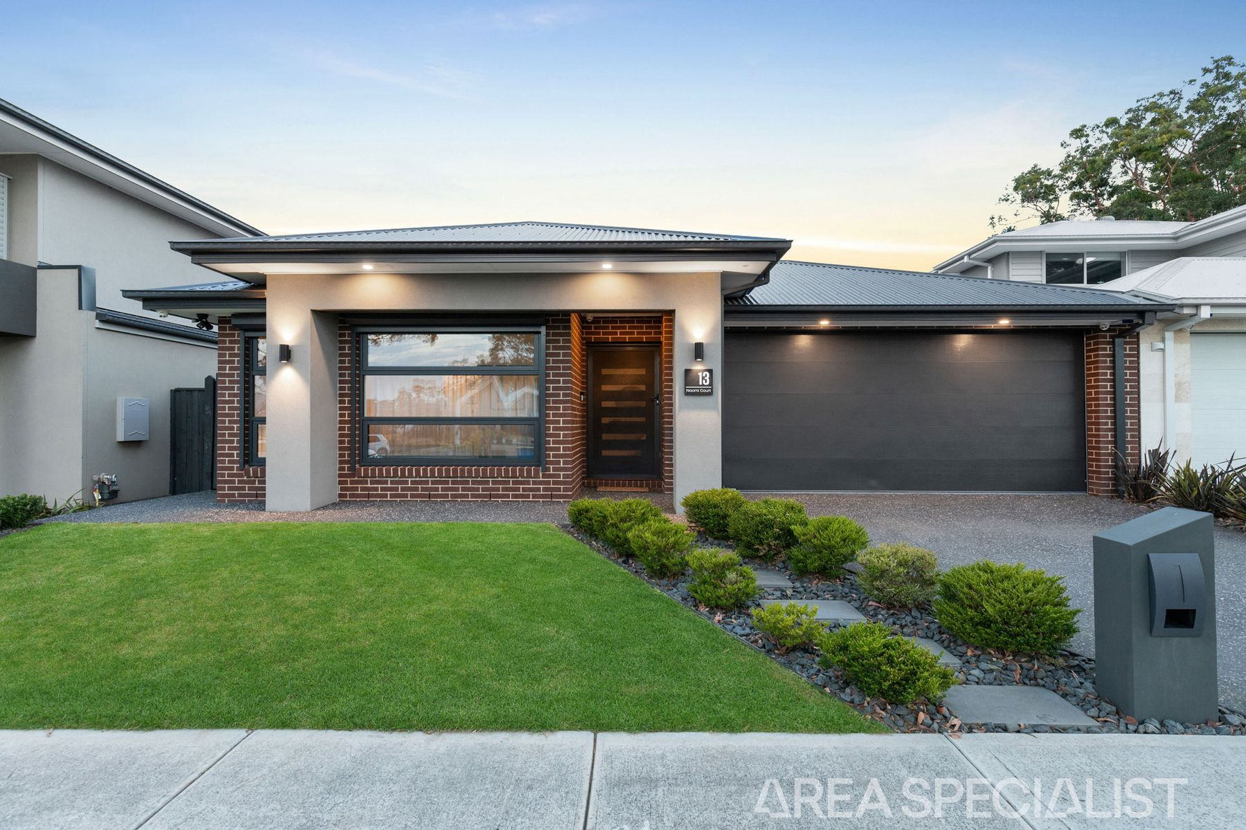 13 Naomi Court, Cranbourne, VIC 3977, Cranbourne - Thumbnail 2