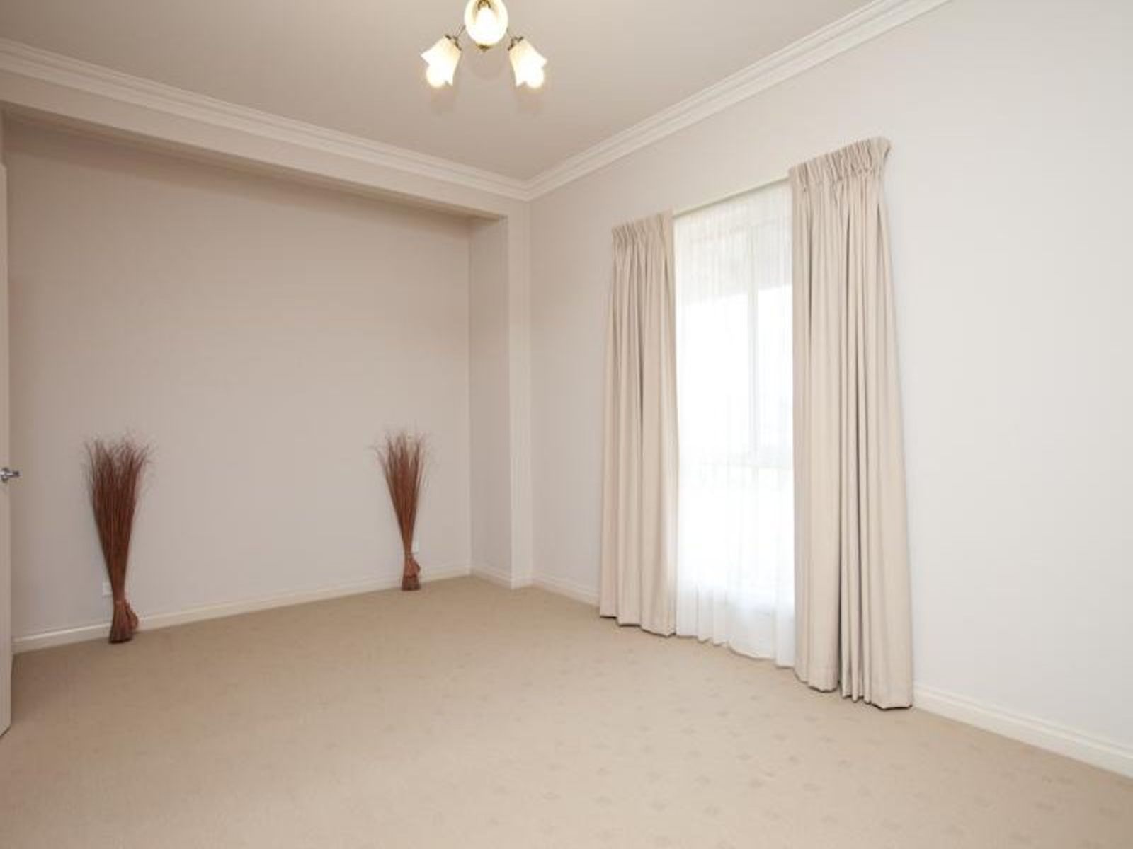 8 Forrester Court, Nichols Point - Thumbnail 5