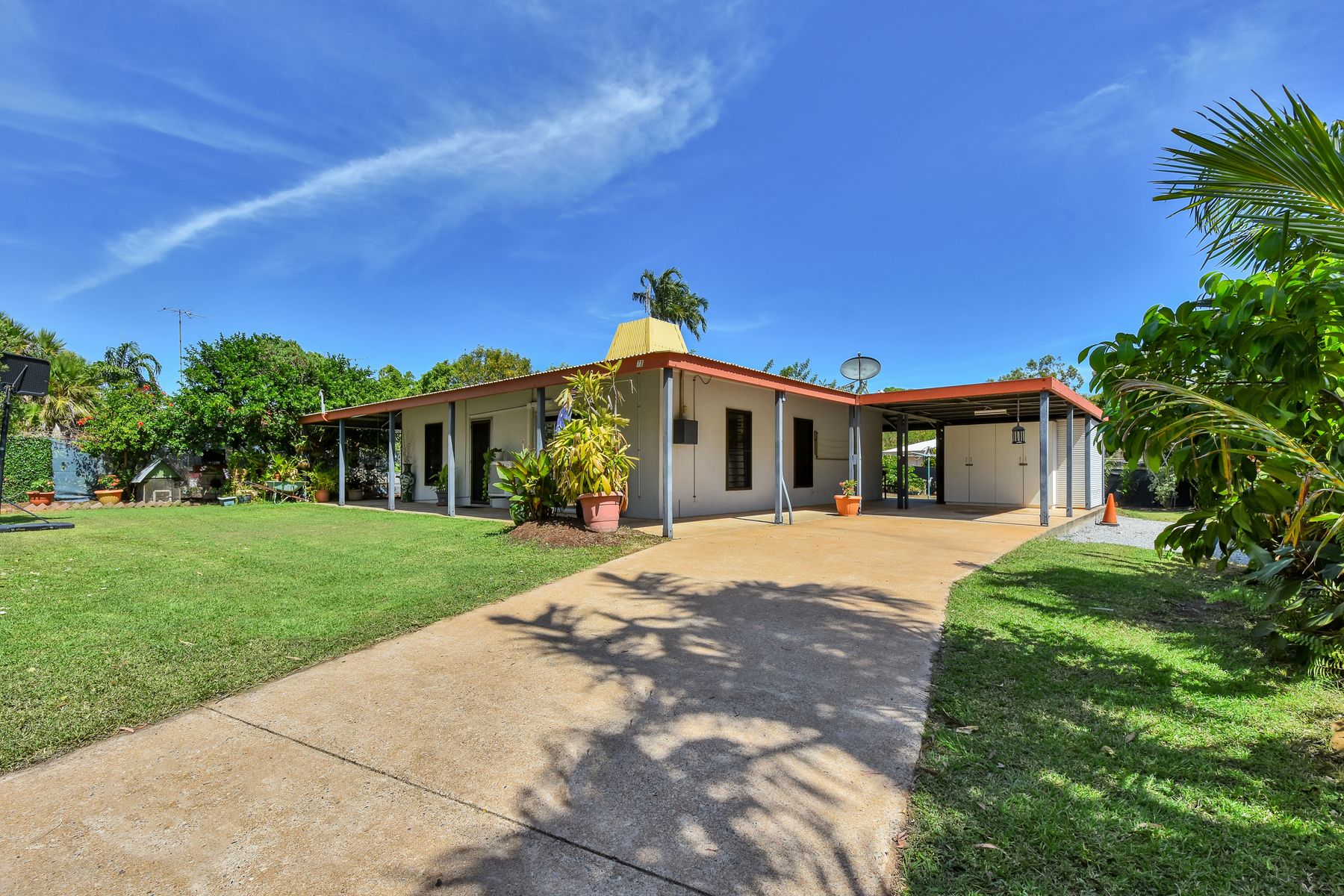 71 Henbury Avenue, Tiwi NT 0810, Tiwi - Thumbnail 2