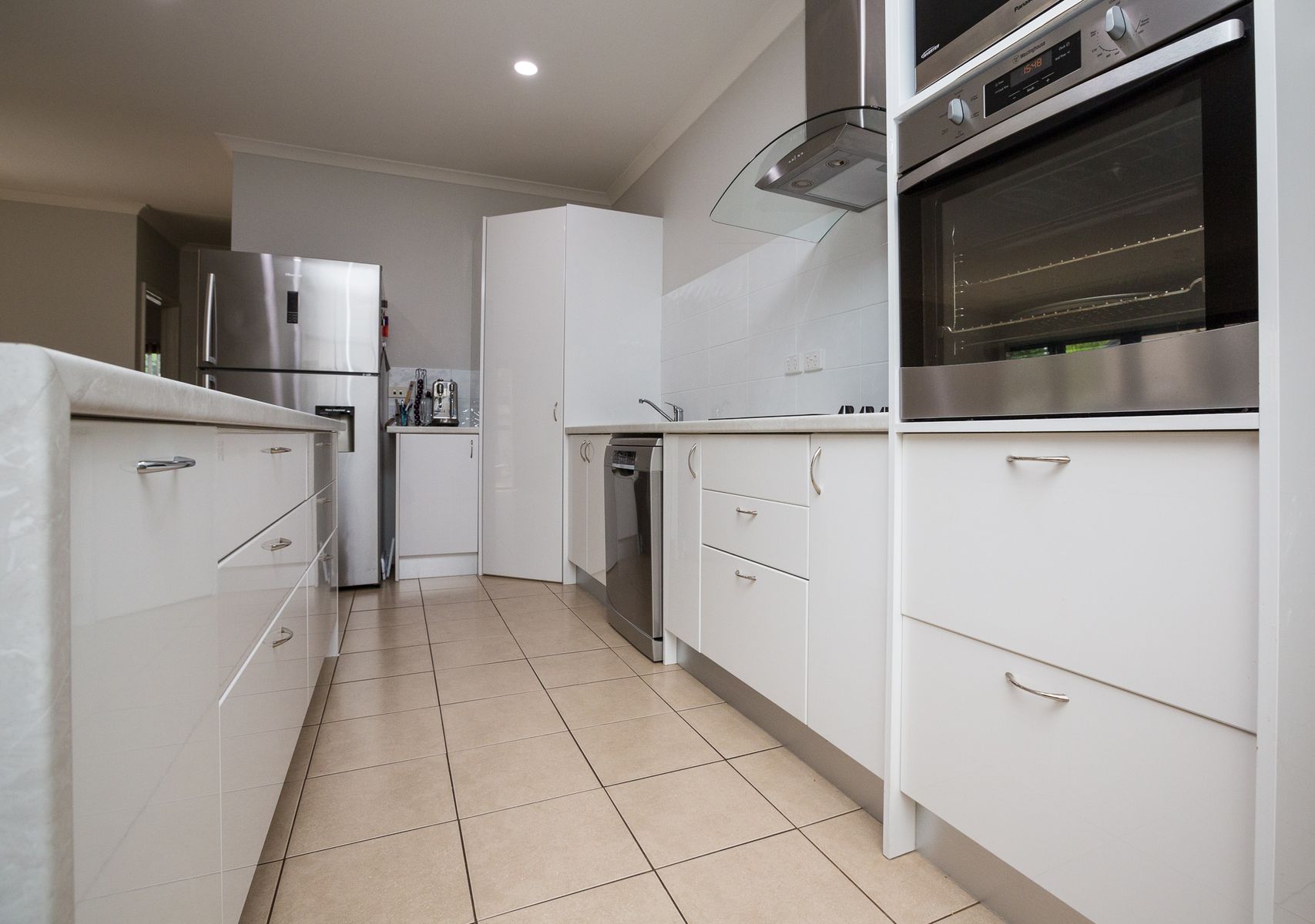 10 Minderoo Avenue, South Hedland WA 6722, South Hedland - Thumbnail 4
