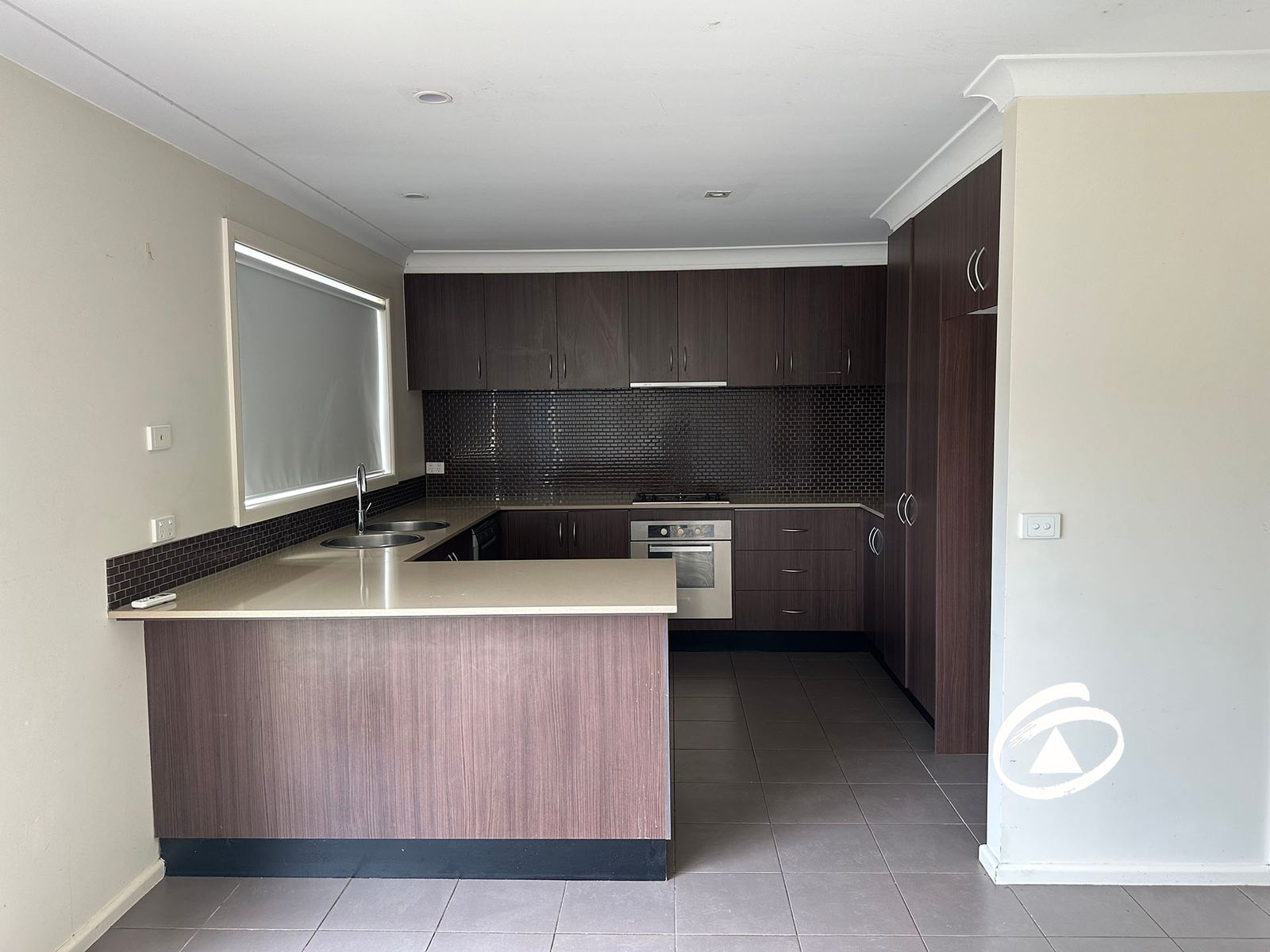 20 Seville Street, Pakenham VIC 3810, Pakenham - Thumbnail 3