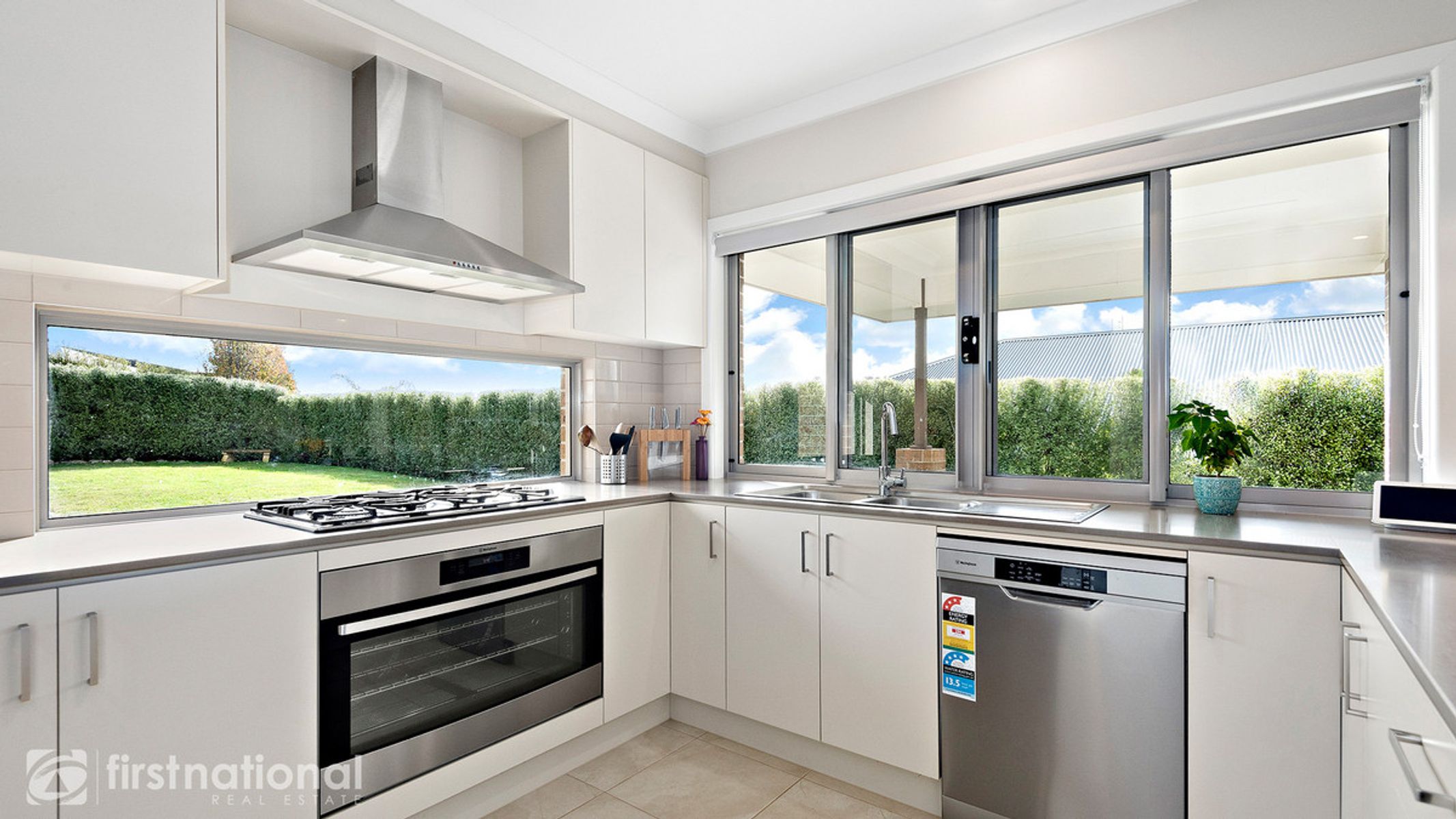 23 Cromie Drive, Warragul, VIC 3820, Warragul - Thumbnail 3
