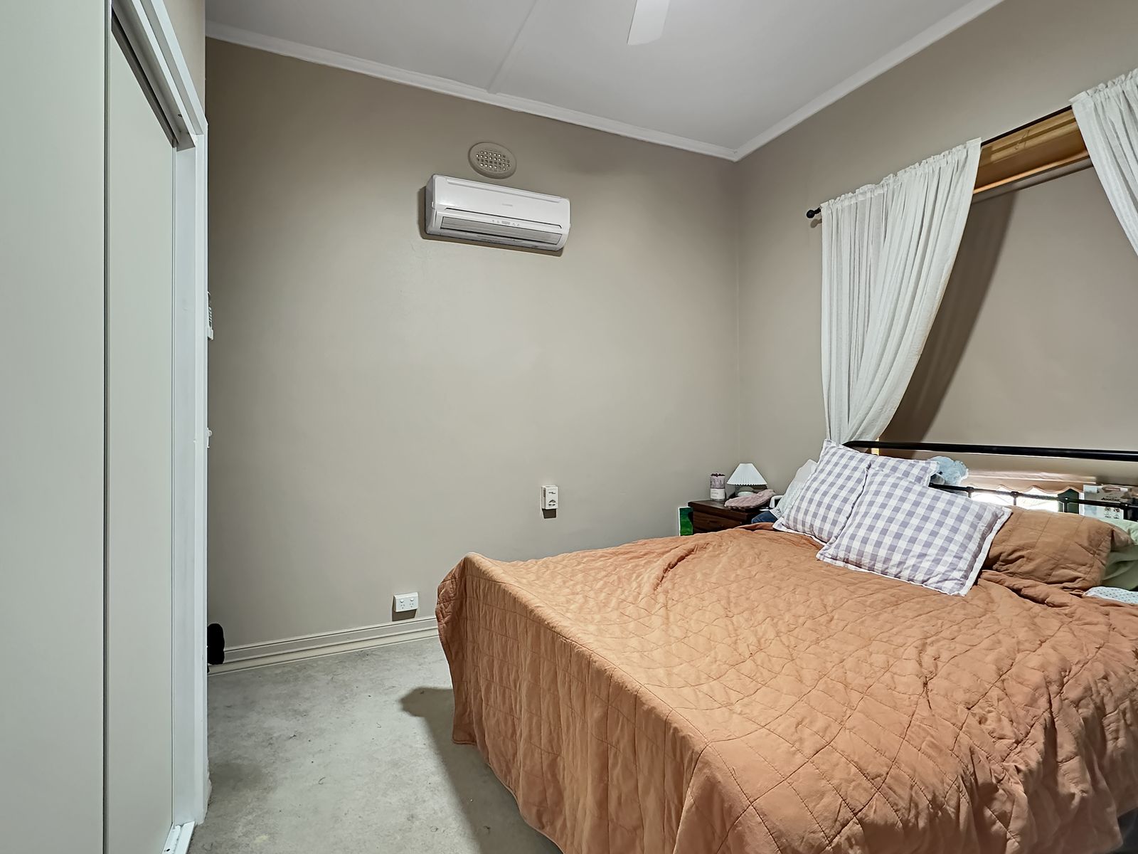 63 Broadway, Dunolly VIC 3472, Dunolly - Thumbnail 5