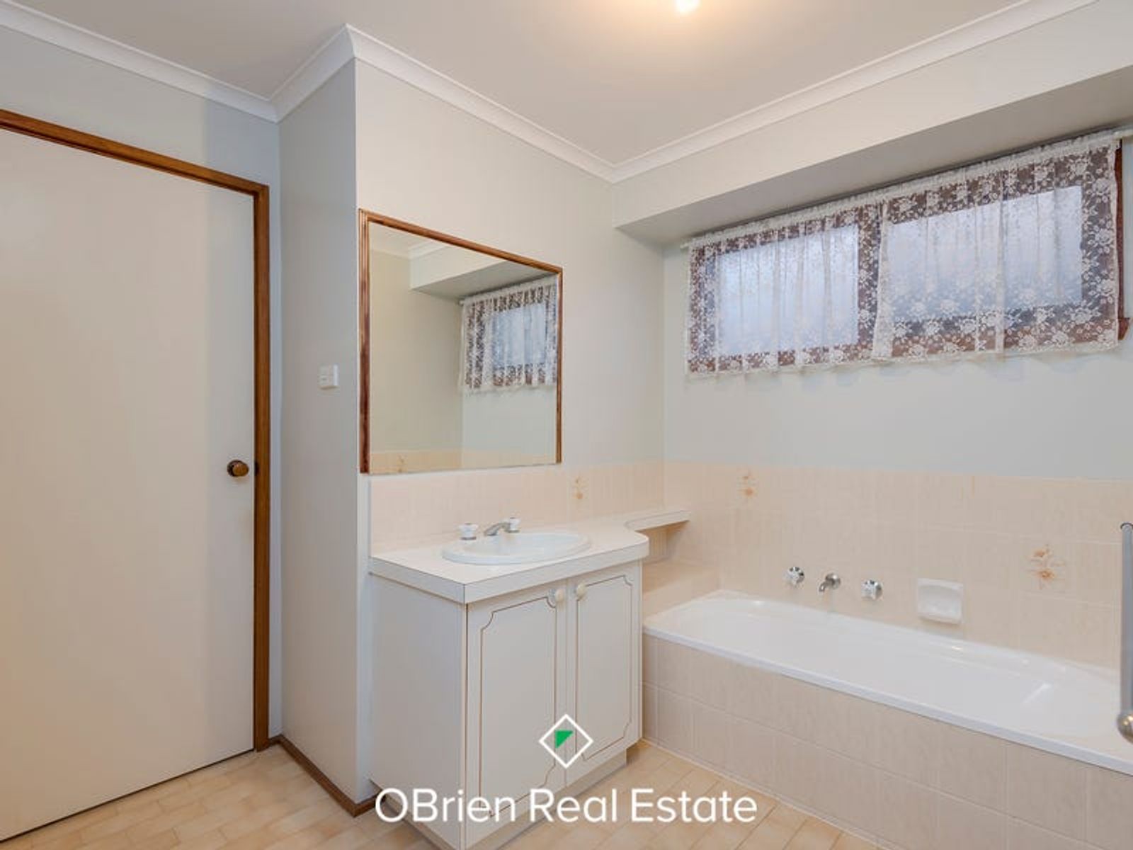 40 Girvan Circuit, Endeavour Hills, VIC 3802, Endeavour Hills - Thumbnail 6