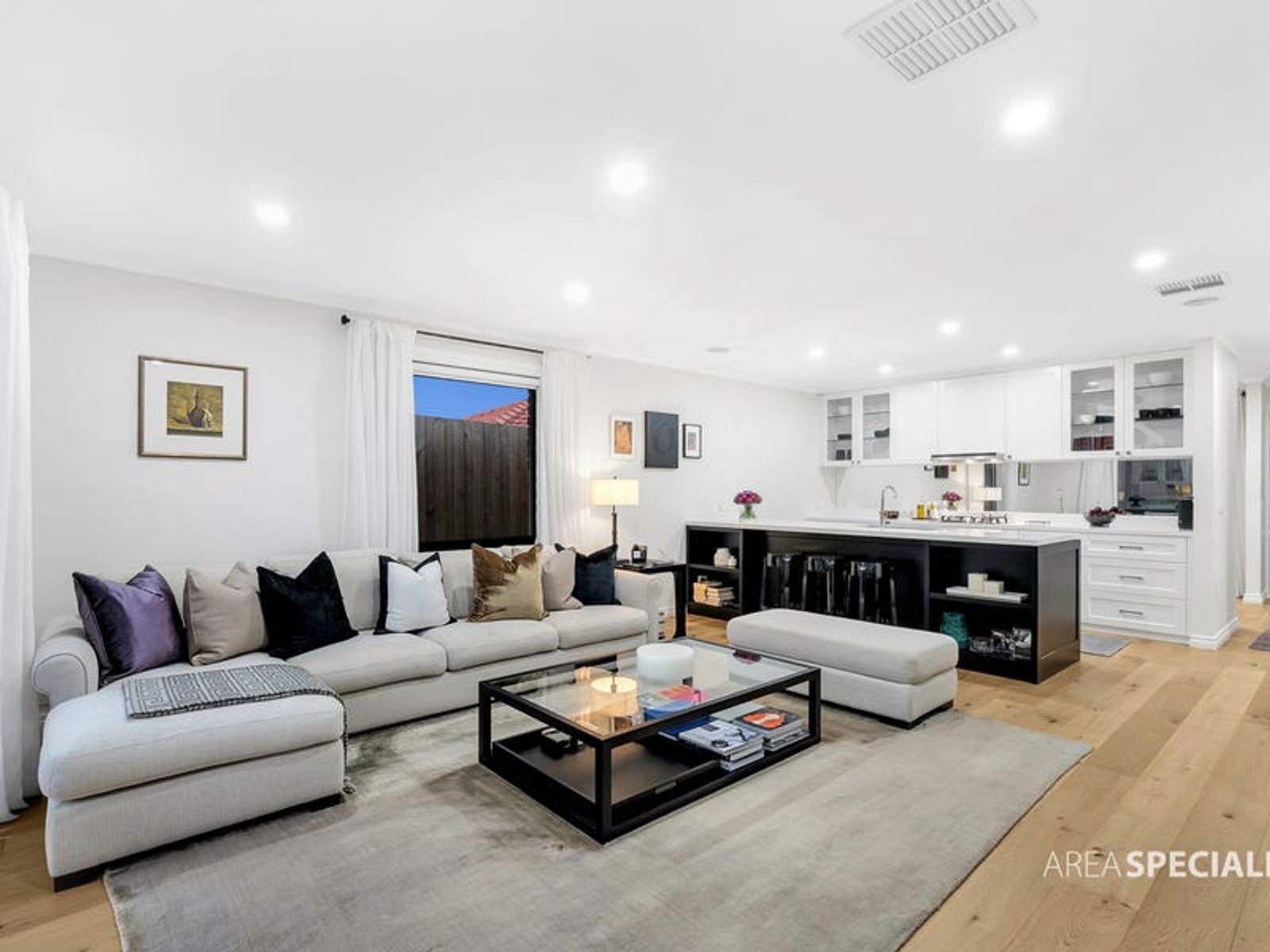 44 Michelle Drive, Hampton Park, VIC 3976, Hampton Park - Thumbnail 2