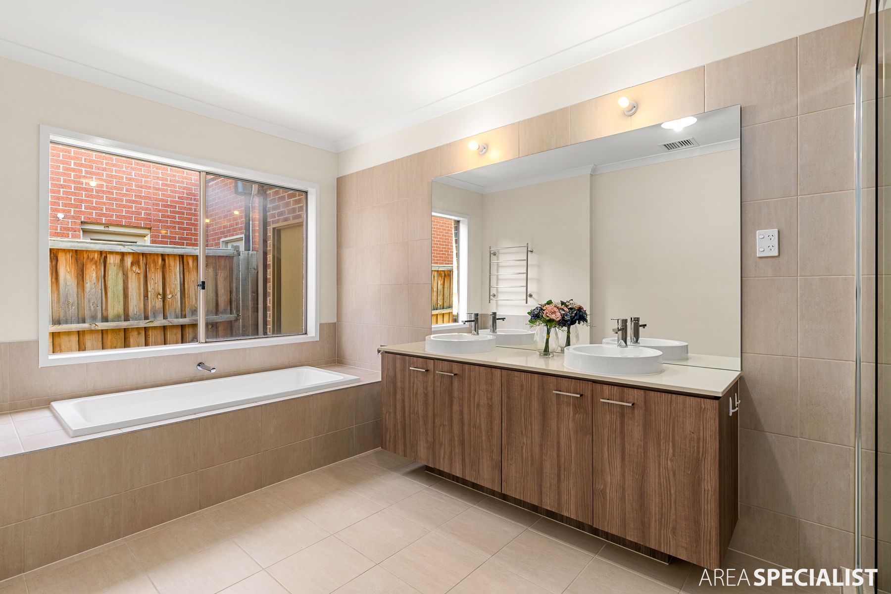 12 Daisybush Drive, Point Cook, VIC 3030, Point Cook - Thumbnail 8