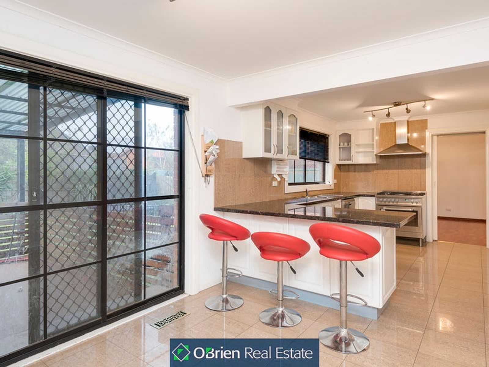 227 James Cook Drive, Endeavour Hills, VIC 3802, Endeavour Hills - Thumbnail 4