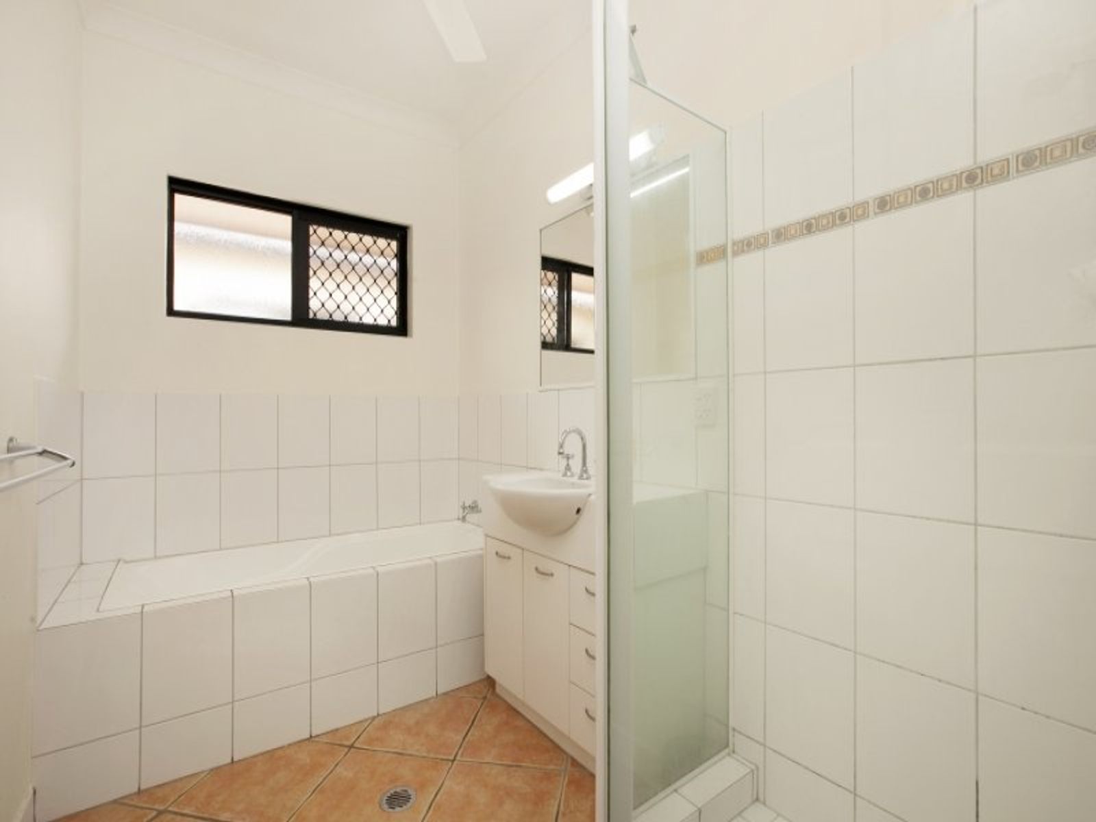 27 Ah Mat Street, Woolner, NT 0820, Woolner - Thumbnail 4